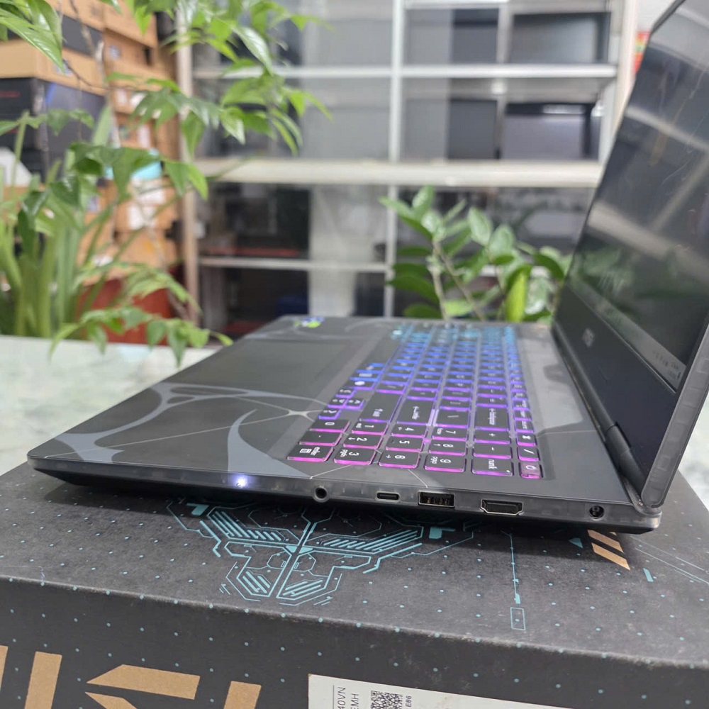 Gaming - Đồ Họa MSI Cyborg 15 B13WEKG MÁY SẢN XUẤT 1/2026 CORE I7-13620H RAM 16GB SSD 512GB RTX 5050 8GB GDDR7 MÀN HÌNH : 15.6Inch IPS 144Hz