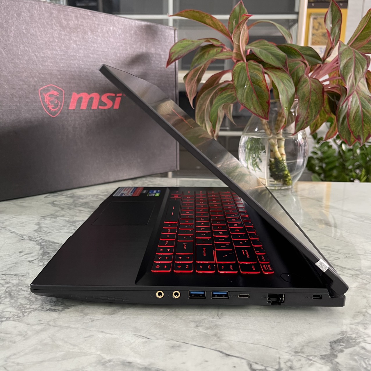 Gaming - Đồ Họa MSI GF63 Thin 11UD-648VN Core I7-11800H Ram 16gb Ssd 512gb Card RTX 3050 Ti 4GB Màn Hình 15.6'' IPS Fhd 