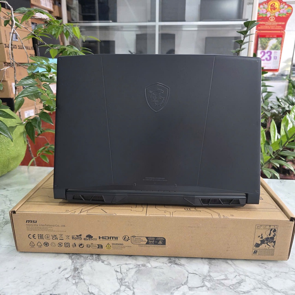 Gaming - Đồ Họa MSI Katana 15 B13UDXK Máy LikeNew-BẢO HÀNH HÃNG DÀI CORE I7-13620H RAM 16GB SSD 1.000GB RTX 3050 6GB GDDR6 Màn Hình 15.6 Inch IPS Fhd 144Hz