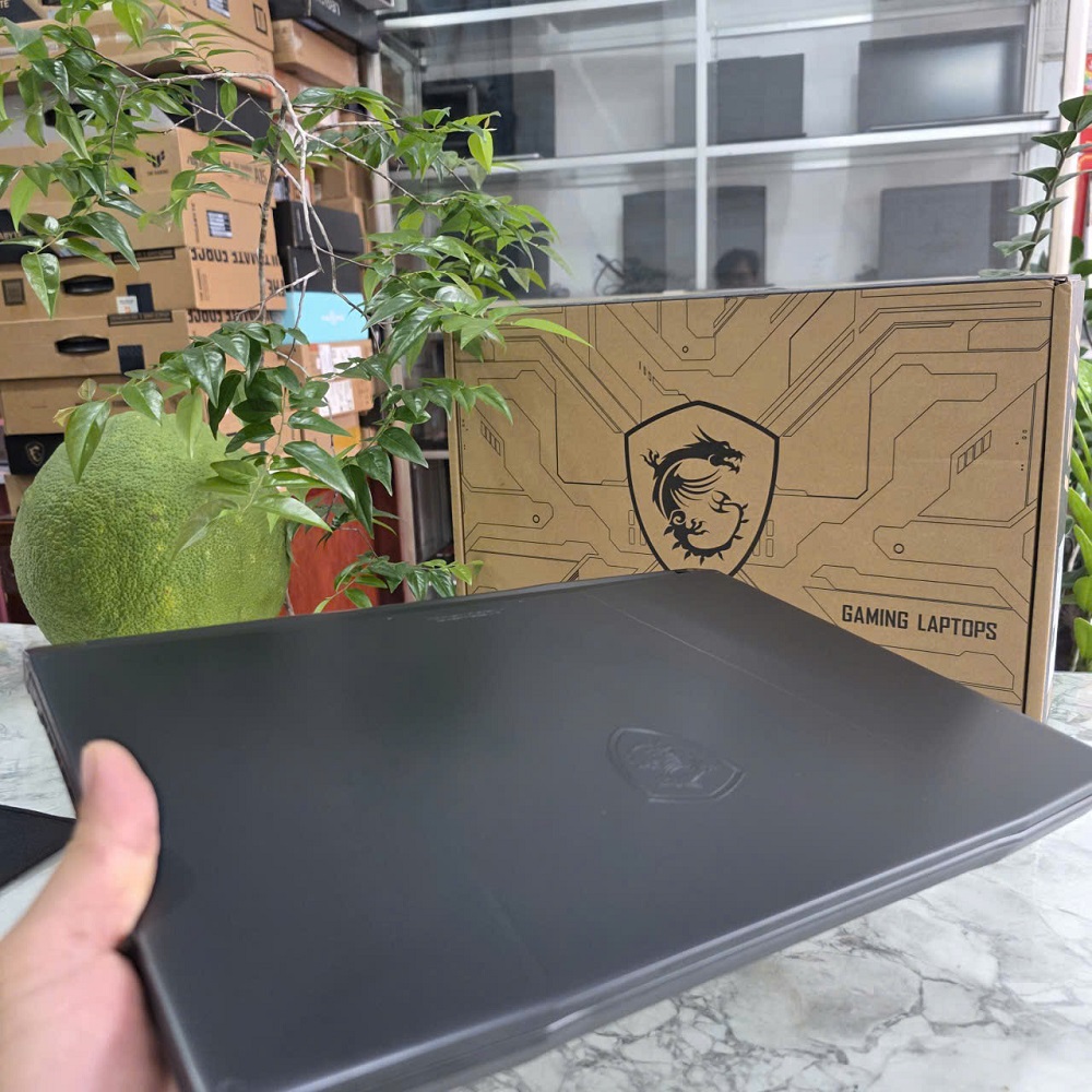 Gaming - Đồ Họa MSI Katana 15 B13UDXK Máy LikeNew-BẢO HÀNH HÃNG DÀI CORE I7-13620H RAM 16GB SSD 1.000GB RTX 3050 6GB GDDR6 Màn Hình 15.6 Inch IPS Fhd 144Hz