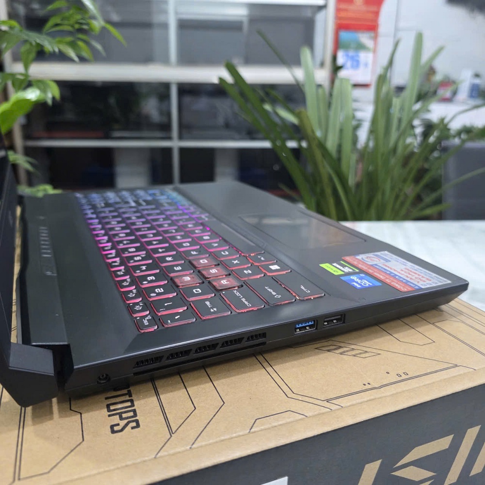 Gaming - Đồ Họa MSI Katana 15 B13VGK Máy LikeNew CORE I7-12650H RAM 16GB SSD 512GB RTX 4070 8GB GDDR6 MÀN HÌNH : 15.6 Inch 144Hz