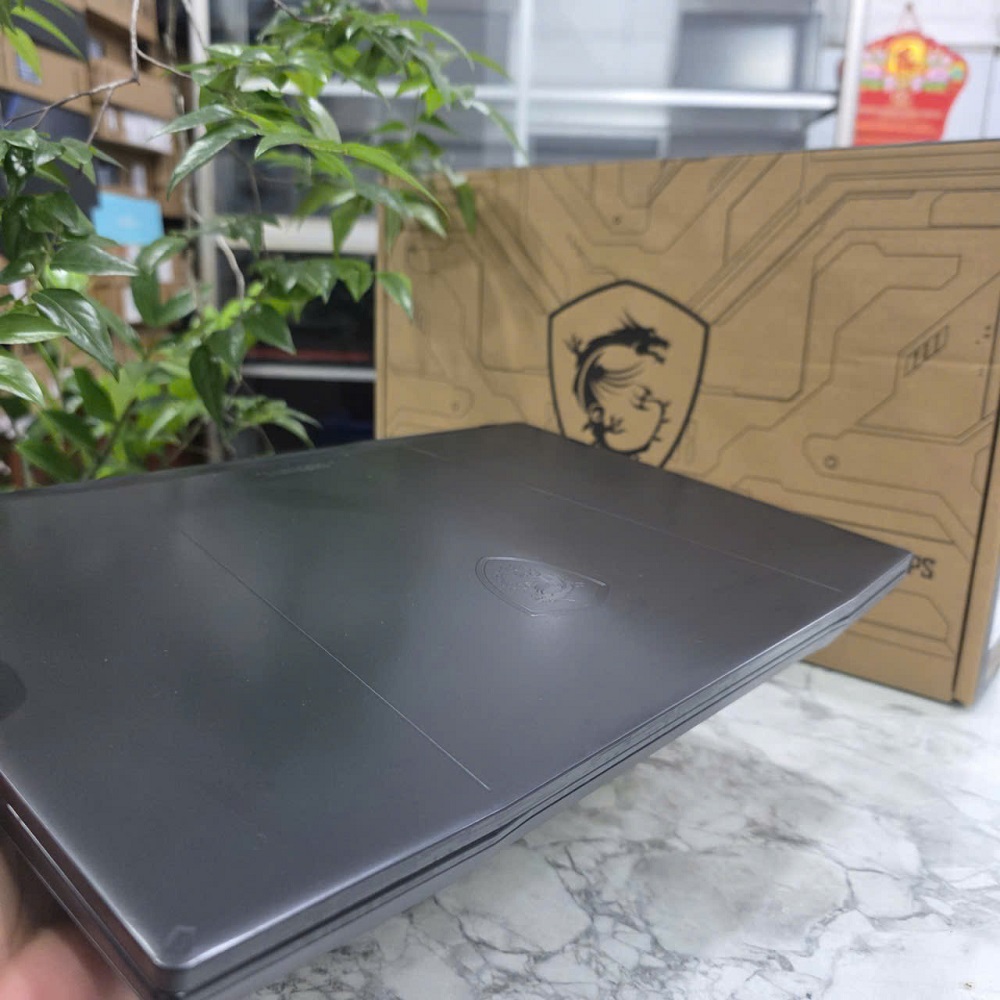 Gaming - Đồ Họa MSI Katana 15 B13VGK Máy LikeNew CORE I7-12650H RAM 16GB SSD 512GB RTX 4070 8GB GDDR6 MÀN HÌNH : 15.6 Inch 144Hz