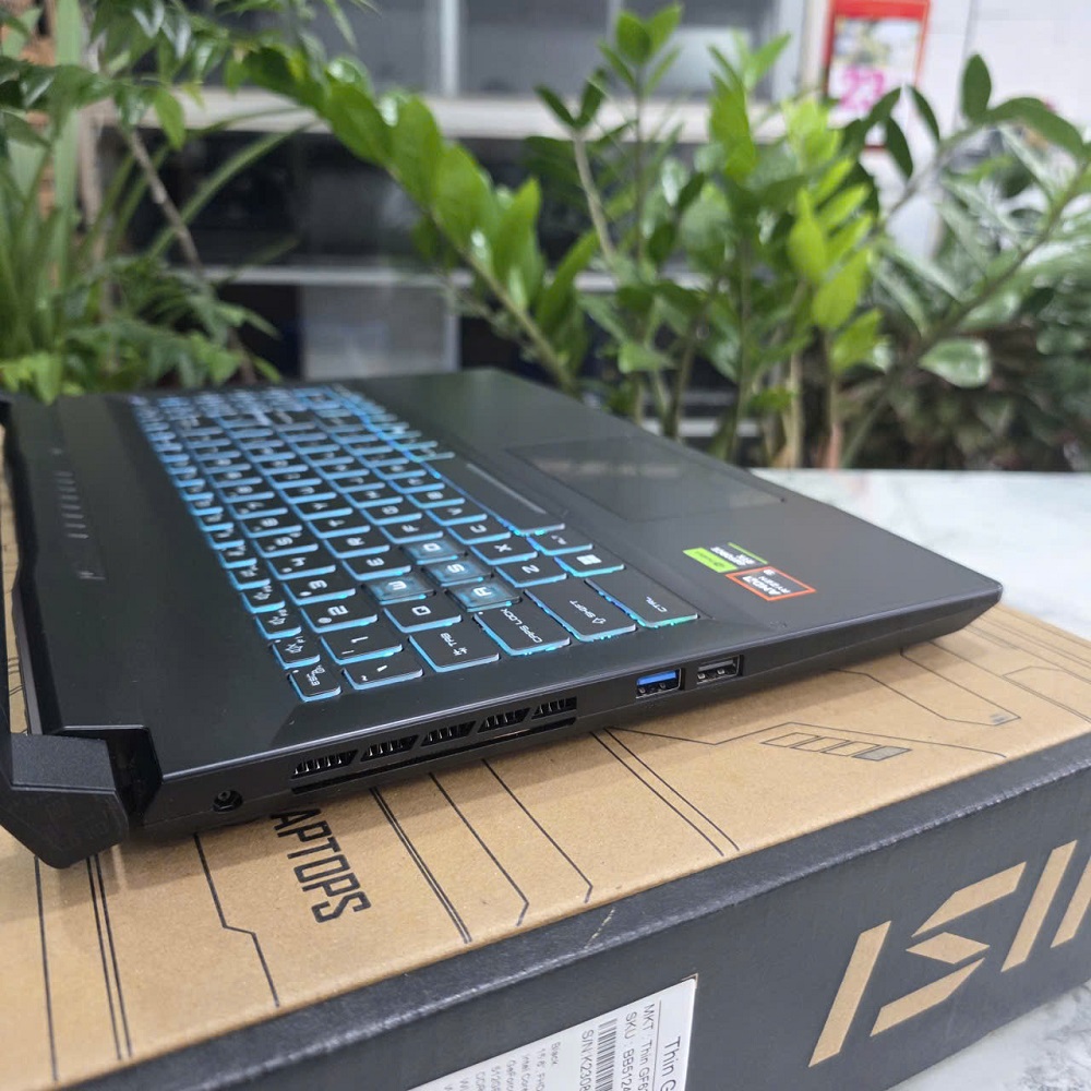 Gaming - Đồ Họa MSI Katana A15 AI B8VG 466VN RYZEN 9-8945HS RAM 16GB SSD 512GB RTX 4070 8GB MÀN HÌNH : 15.6'' IPS 144Hz