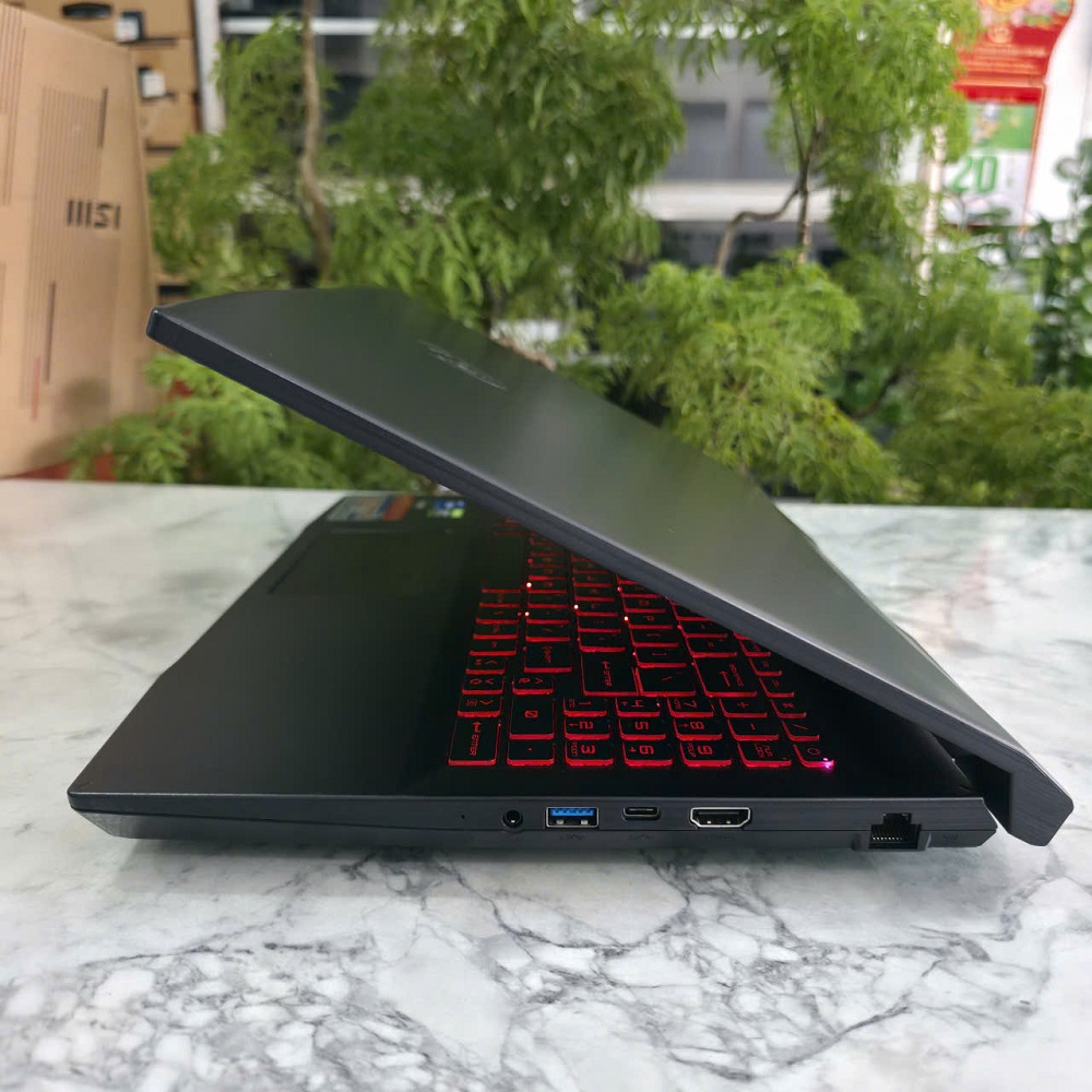 Gaming - Đồ Họa MSI Katana GF66 12UE-603US CORE I7-12700H RAM 16GB SSD 512GB RTX 3060 6GB GDDR6 MÀN HÌNH : 15.6 Inch IPS Fhd 144Hz