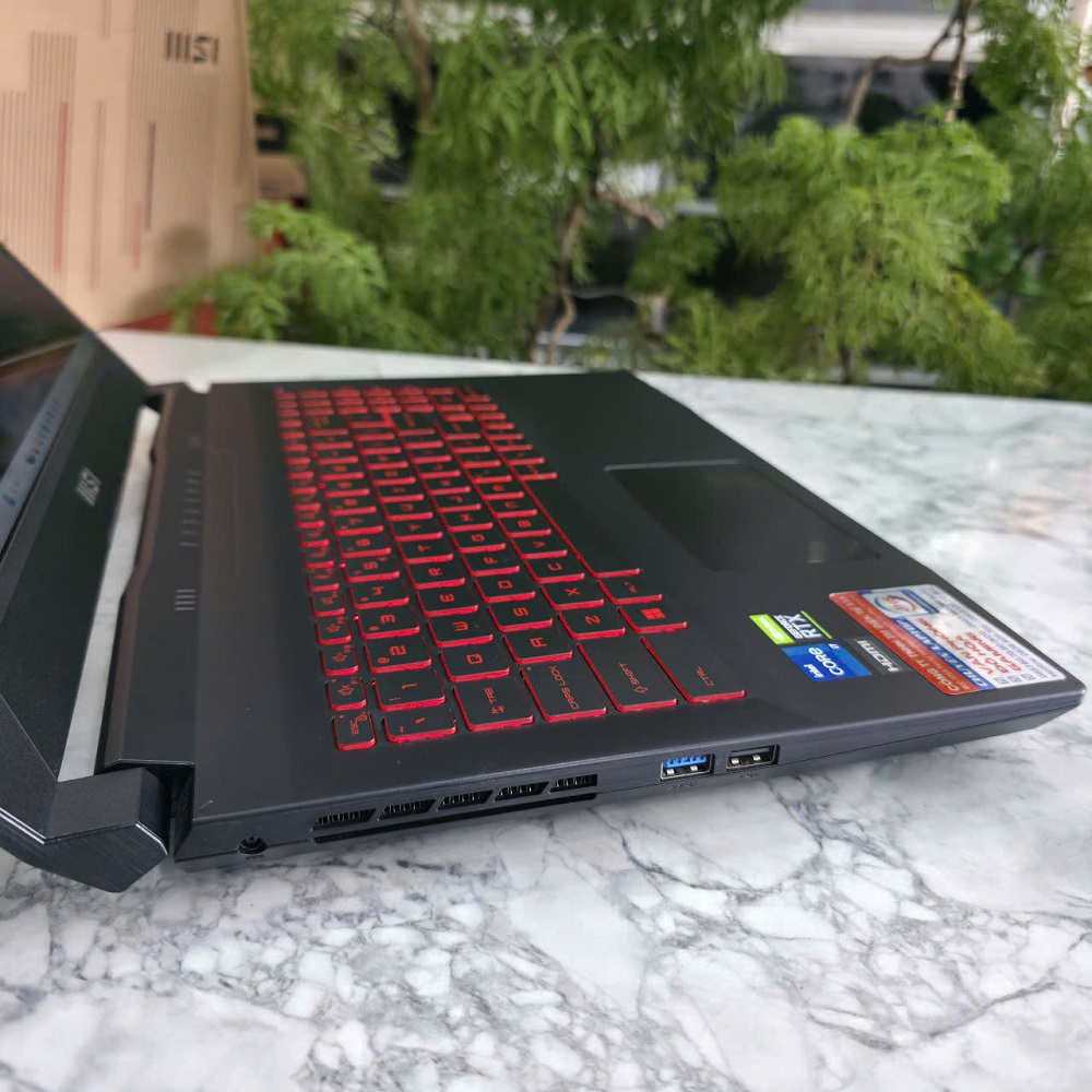 Gaming - Đồ Họa MSI Katana GF66 12UE-603US CORE I7-12700H RAM 16GB SSD 512GB RTX 3060 6GB GDDR6 MÀN HÌNH : 15.6 Inch IPS Fhd 144Hz
