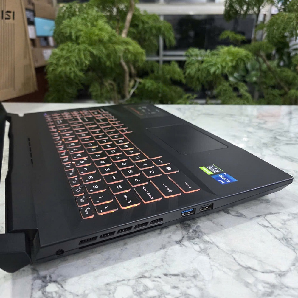 Gaming - Đồ Họa MSI Pulse GL66 11UDK CORE I7-11800H RAM 16GB SSD 512GB RTX 3050Ti 4GB MÀN HÌNH : 15.6'' IPS Fhd 144.Hz