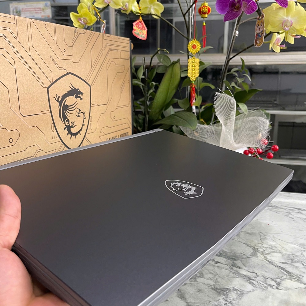 Gaming - Đồ Họa MSI Thin 15 B13UC-3247VN CORE I5-13420H (Máy LikeNew-Full Box-BHH ) RAM 16GB SSD 512GB RTX 3050 4GB MÀN HÌNH : 15.6'' IPS Fhd 144.Hz