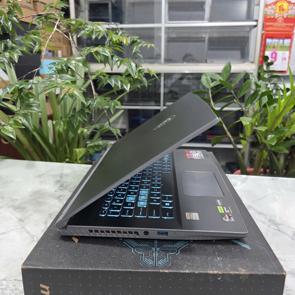 Gaming - Đồ Họa MSI Thin A15 B7UC(Máy LikeNew-BẢO HÀNH HÃNG) RYZEN 5 7535HS RAM 16GB SSD 512GB RTX3050 4GB (AI TOPS: 143) MÀN HÌNH : 15.6''Inch IPS 144Hz 