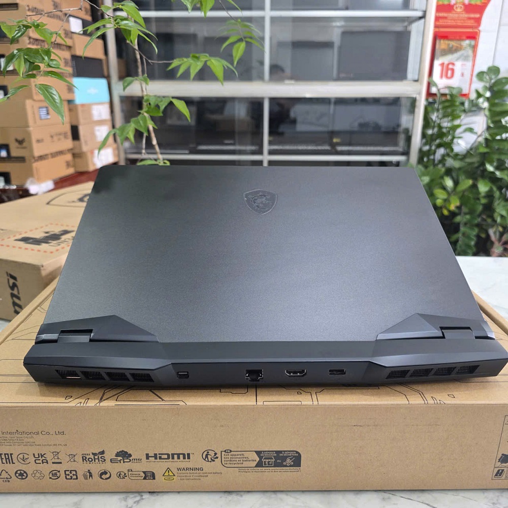 Gaming - Đồ Họa MSI Vector GP66 12UEO CORE I7-12700H RAM 16GB SSD 512GB RTX 3060 6GB GDDR6 MÀN HÌNH : 15.6 Inch OLED 2.5K 240Hz