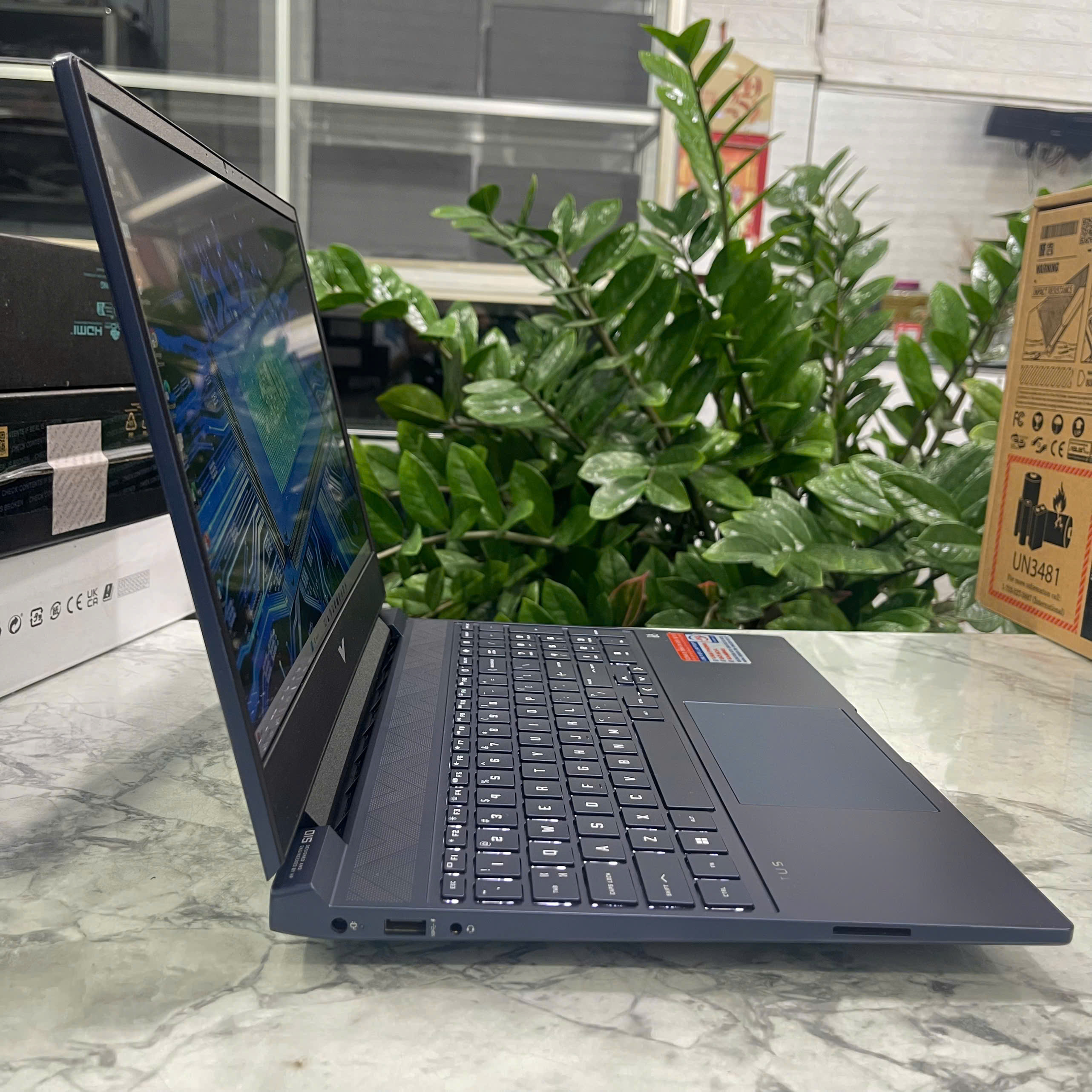  HP VICTUS 15 FA0111TX Máy LikeNew Core I5-12500H Ram 16GB Ssd 512GB RTX™ 3050Ti 4GB Màn hình : 15.6 Inch Fhd IPS 144 Hz 
