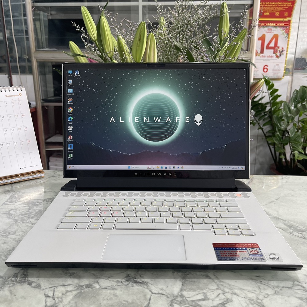 GAMING TUYỆT ĐỈNH: ALIENWARE M15 R3 P87F CORE I7-10750H RAM 16GG SSD 512Gb RTX 2070(8GB) MÀN HÌNH 15.6'' Inch FHD 144Hz