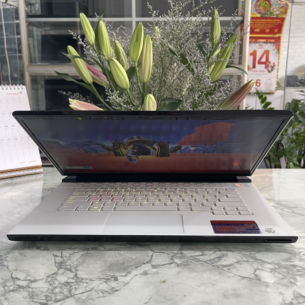 GAMING TUYỆT ĐỈNH: ALIENWARE M15 R3 P87F CORE I7-10750H RAM 16GG SSD 512Gb RTX 2070(8GB) MÀN HÌNH 15.6'' Inch FHD 144Hz