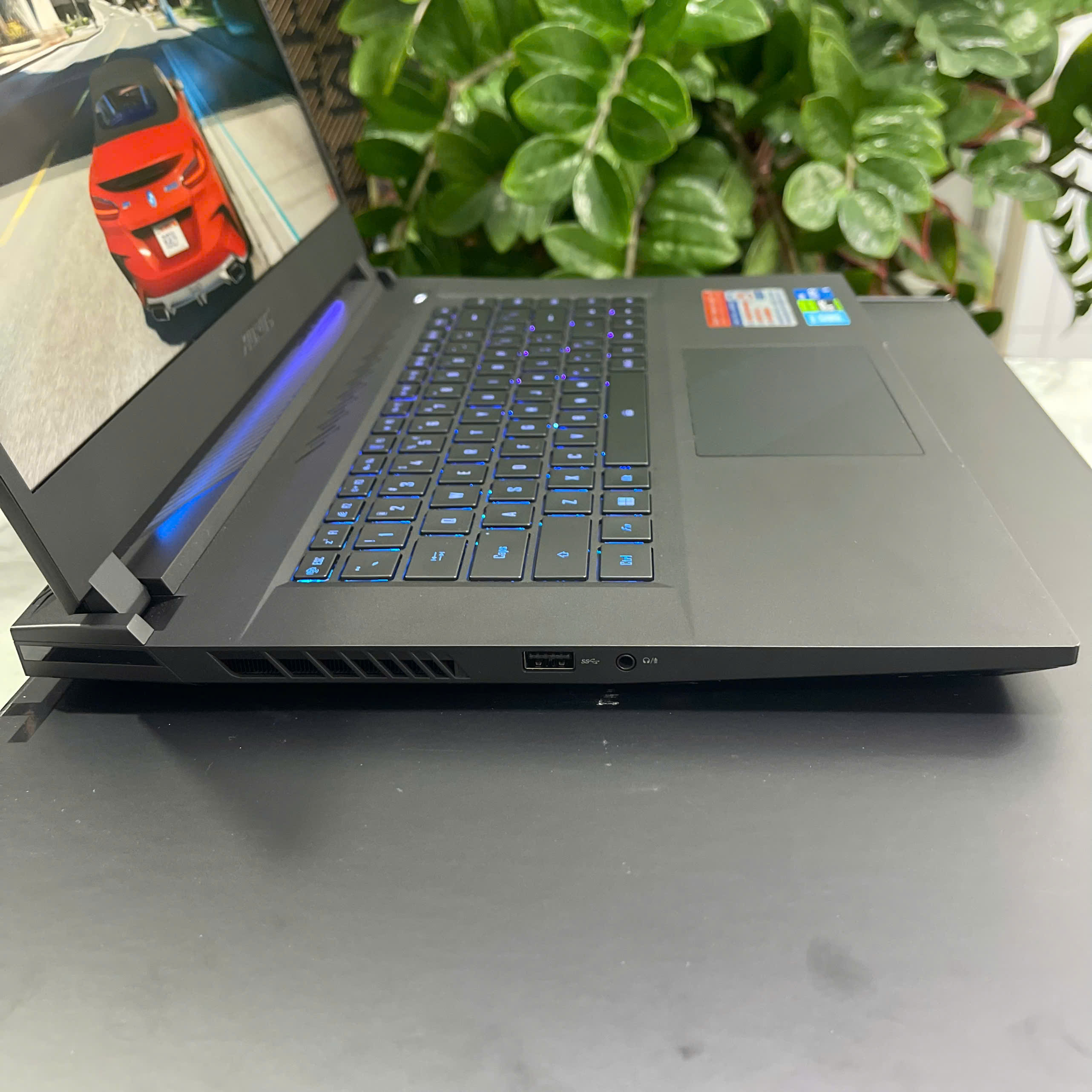 Gigabyte AORUS 15 9MF E2VN583SH (Máy LikeNew-Full Box) Core I5-12500H Ram 16GB Ssd 512GB RTX 4050 6GB Màn Hình : 15.6 Inch FHD IPS 360Hz 