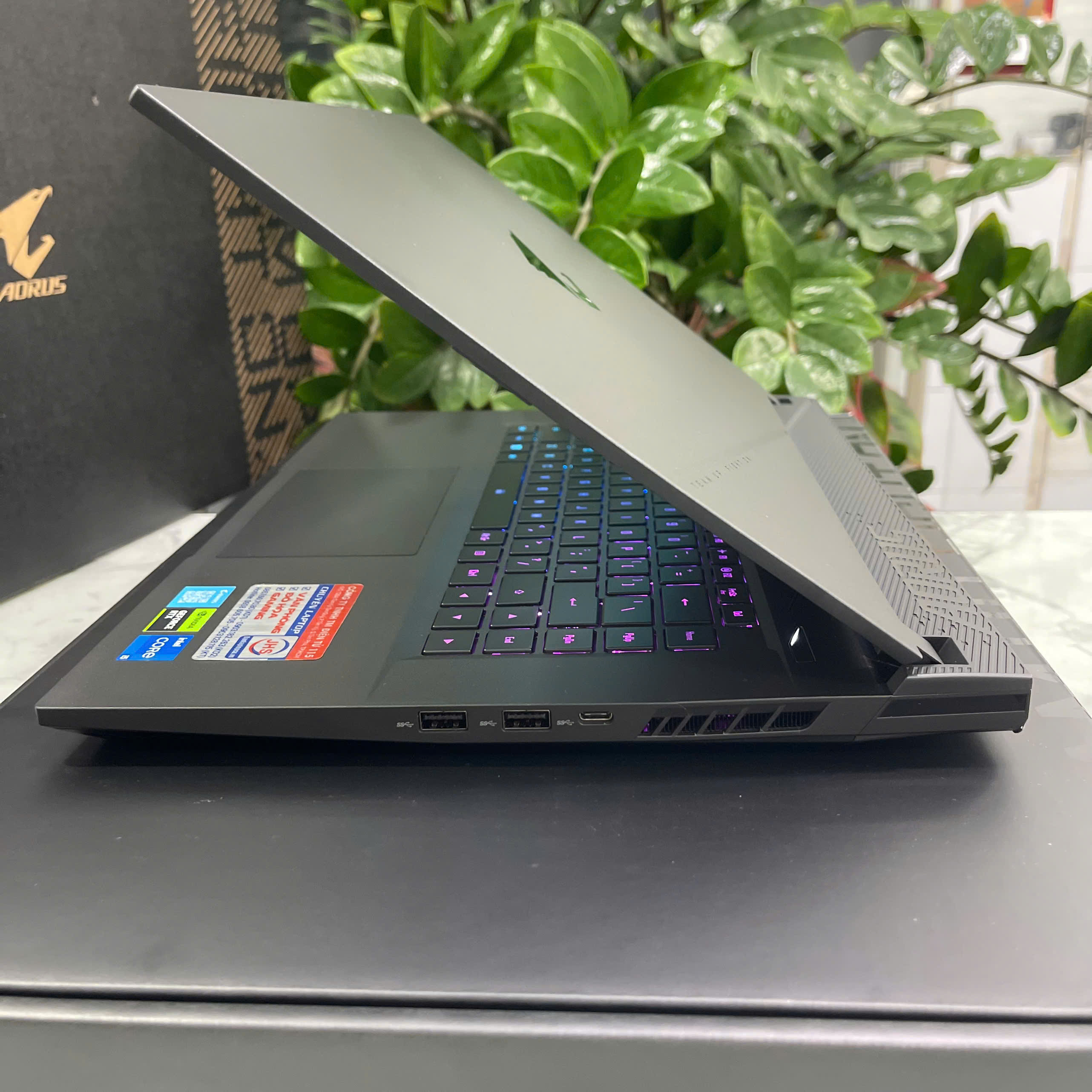 Gigabyte AORUS 15 9MF E2VN583SH (Máy LikeNew-Full Box) Core I5-12500H Ram 16GB Ssd 512GB RTX 4050 6GB Màn Hình : 15.6 Inch FHD IPS 360Hz 