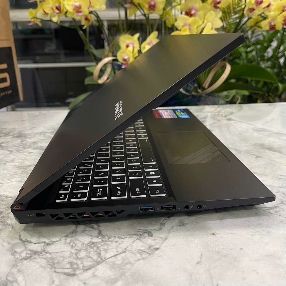 Gigabyte G5 KF-E3VN313SH (Máy LikeNew-Full Box-Bảo Hành Hãng) CORE I5-12500H RAM 16GB SSD 512GB RTX 4060 8GB MÀN HÌNH : 15.6''Inch Fhd IPS 144Hz
