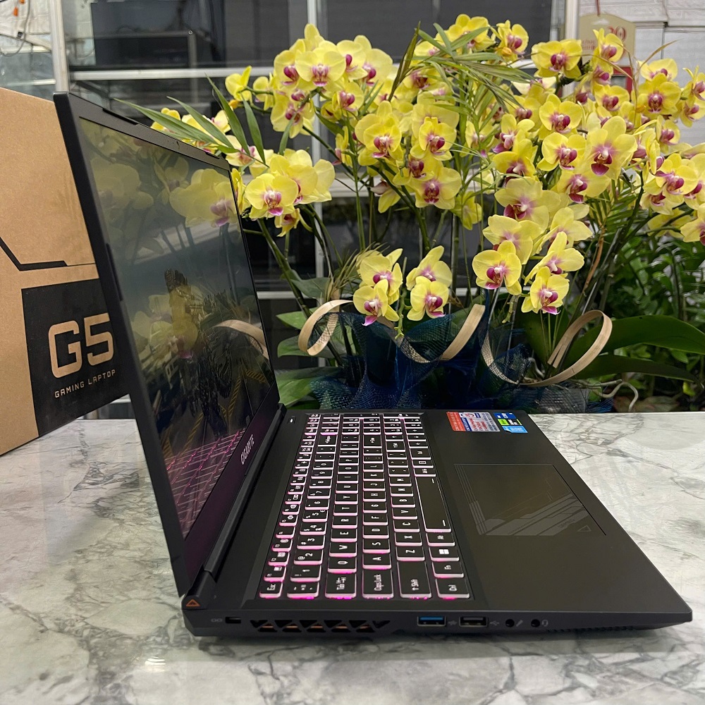Gigabyte G5 KF-E3VN313SH (Máy LikeNew-Full Box-Bảo Hành Hãng) CORE I5-12500H RAM 16GB SSD 512GB RTX 4060 8GB MÀN HÌNH : 15.6''Inch Fhd IPS 144Hz