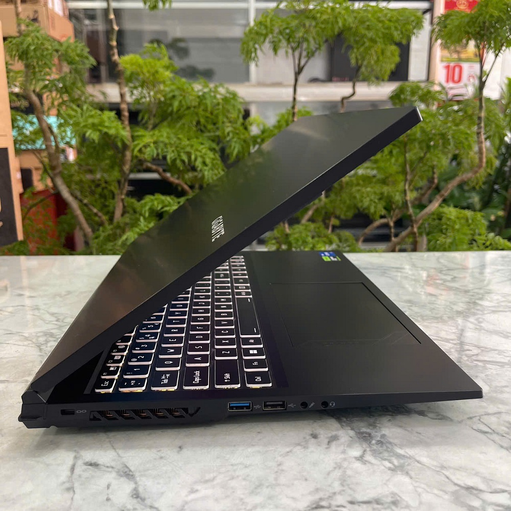 GIGABYTE G6 KF CORE I7-13620H RTX4060 8GB RAM 16GB SSD 512GB MÀN HÌNH : 16.Inch FHD+ 165Hz