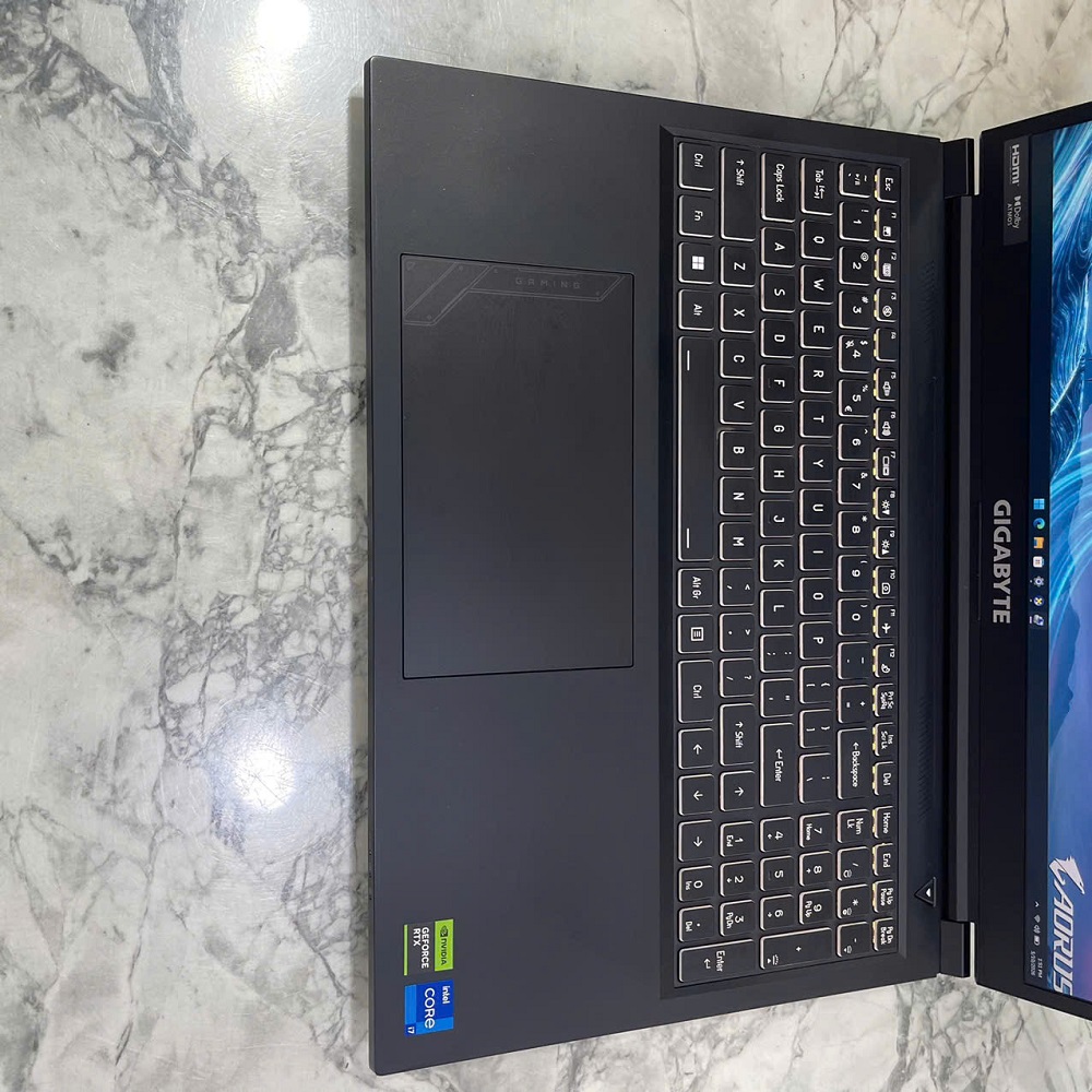 GIGABYTE G6 KF CORE I7-13620H RTX4060 8GB RAM 16GB SSD 512GB MÀN HÌNH : 16.Inch FHD+ 165Hz