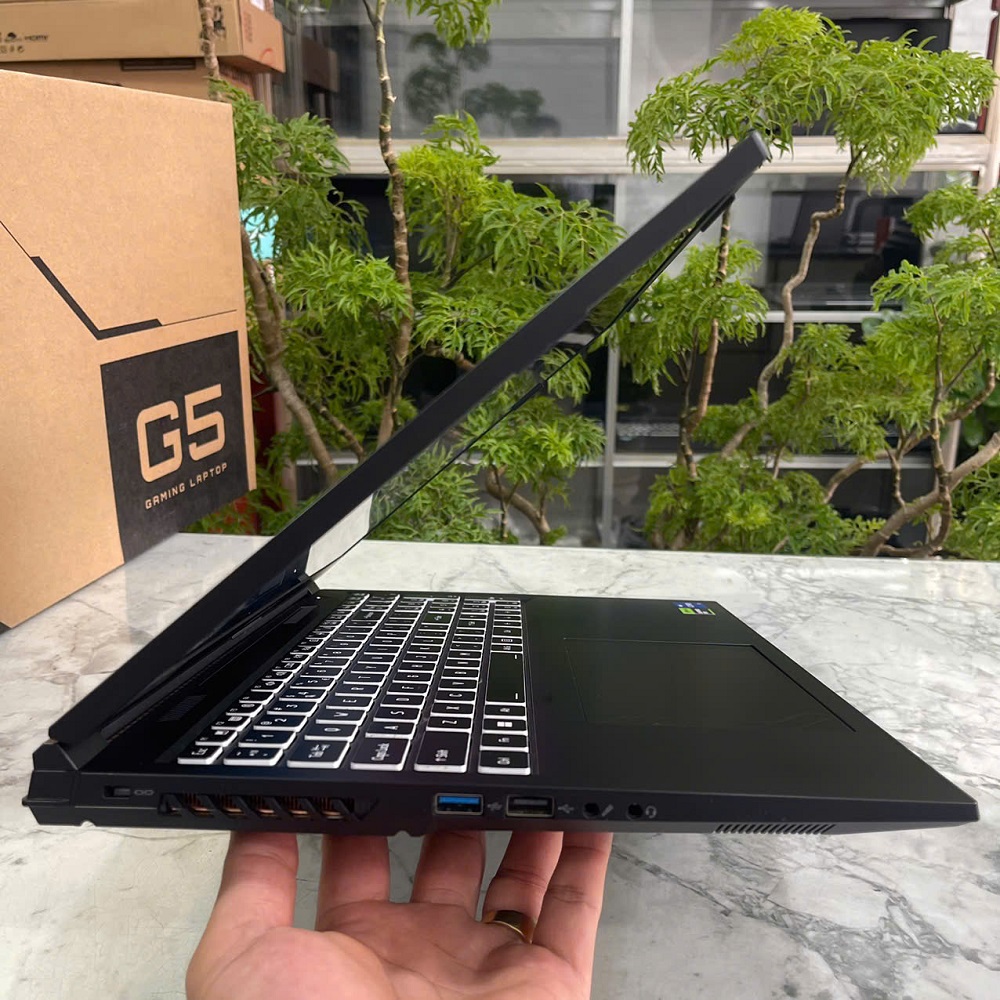 GIGABYTE G6 KF CORE I7-13620H RTX4060 8GB RAM 16GB SSD 512GB MÀN HÌNH : 16.Inch FHD+ 165Hz