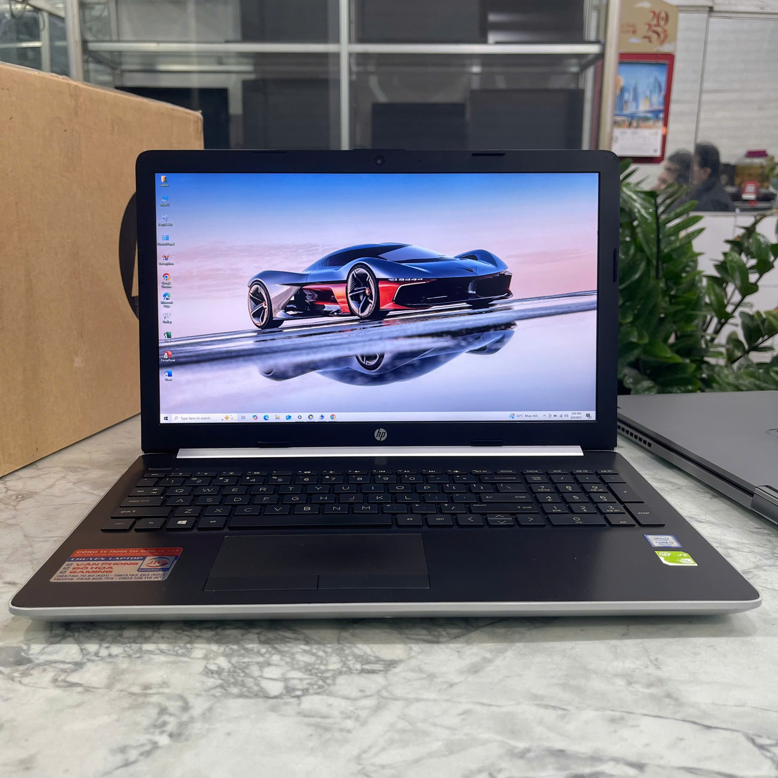 HP 15 da0443TX  Core I3-7020U Ram 8GB Ssd 256GB Và 1.000GB Hdd NVIDIA GeForce MX110, 2GB Màn Hình 15.6'' Inch FHD IPS