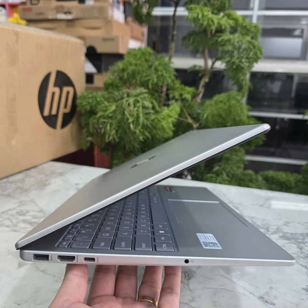 HP 15-FC0086AU RYZEN 5-7430U RAM 16GB SSD 512GB MÀN HÌNH : 15.6 Inch FullHD IPS