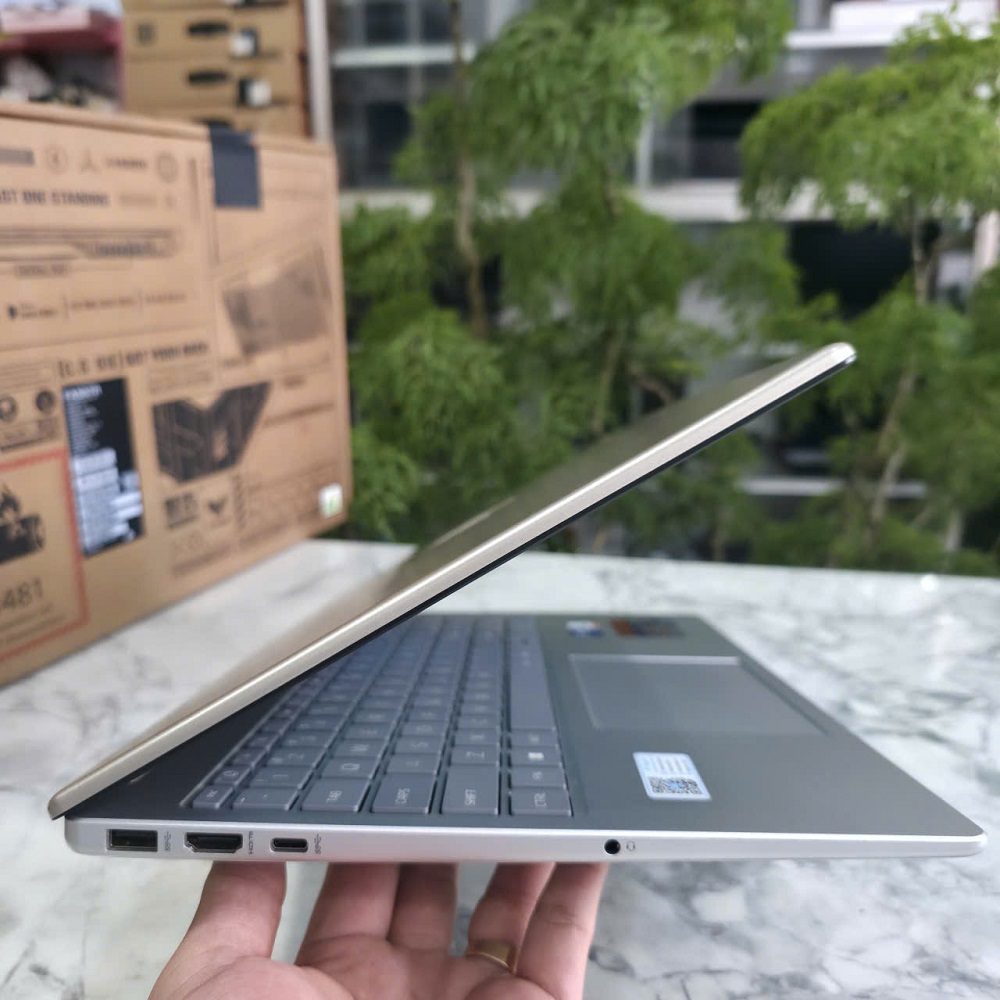 HP 15-fd0234TU CORE 5 120U RAM 16GB 512GB SSD MÀN HÌNH 15.6 FHD IPS