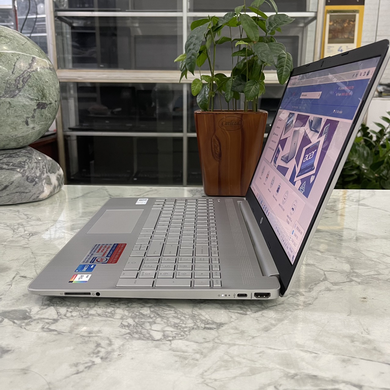 HP 15s-fq2561TU Core I5-1135G7 (CÒN BẢO HÀNH HÃNG) Ram 8gb Ssd 512gb Màn Hình 15.6'' Inch 👉Giá 11.500.000vnđ