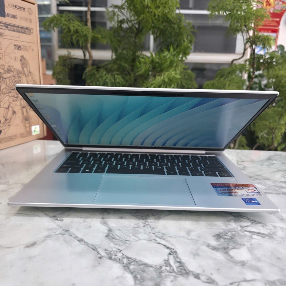 HP EliteBook 840 G10 (Máy LikeNew) Core I7-1355U RAM 16GB SSD 512GB MÀN HÌNH : 14″ FHD+ 