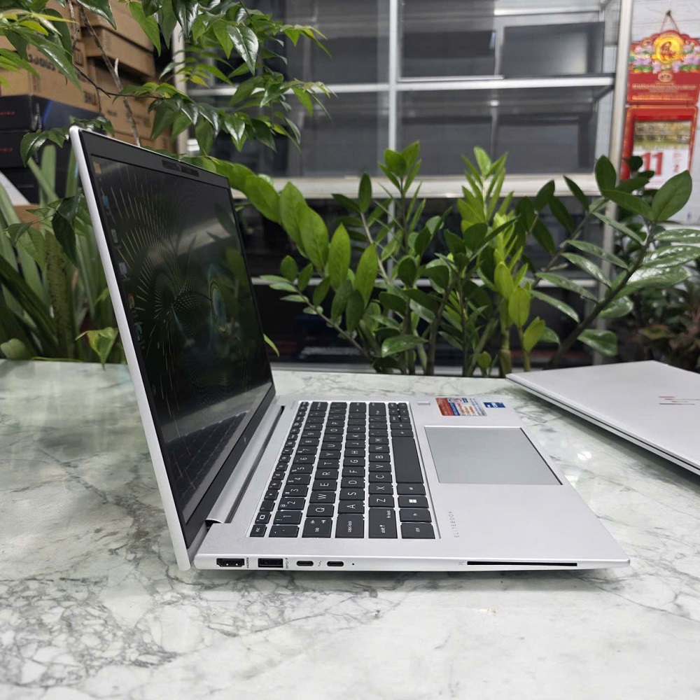 HP EliteBook 840 G10 (Máy LikeNew) Core I7-1355U RAM 8GB SSD 512GB MÀN HÌNH : 14″ FHD+ 