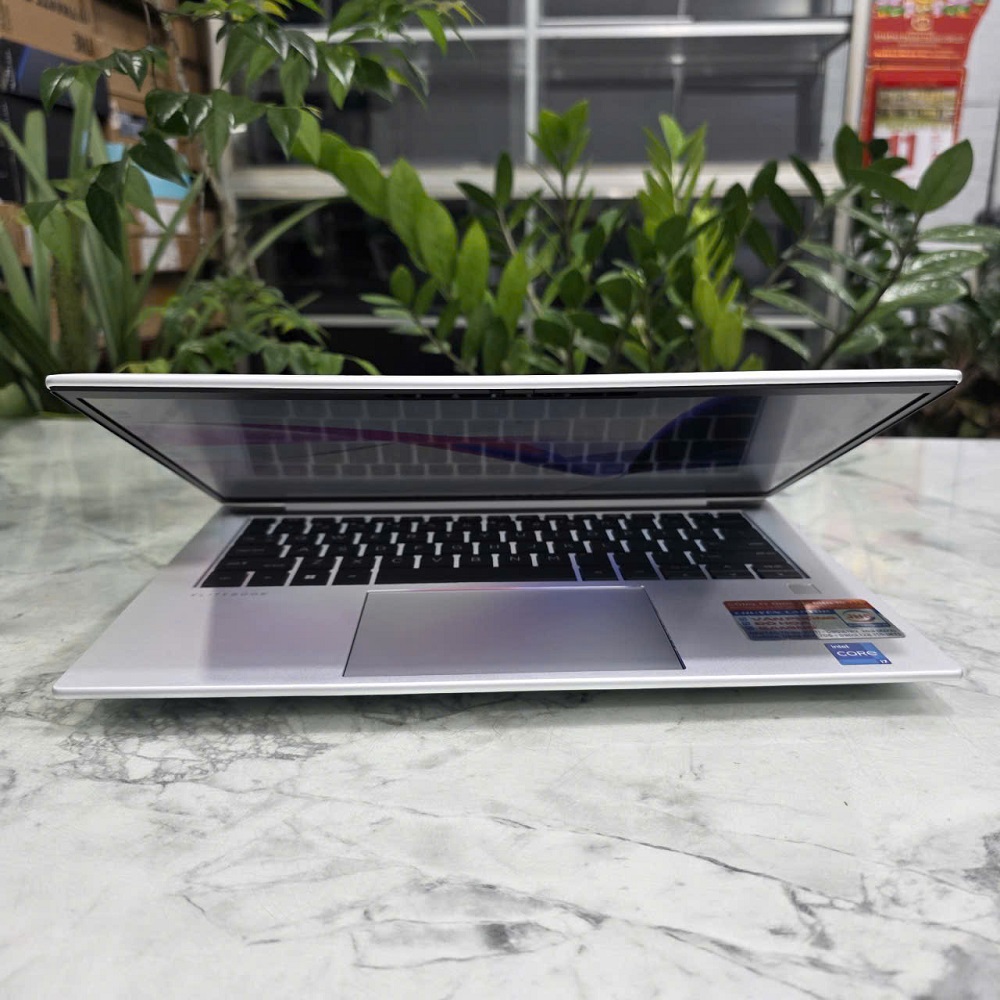 HP EliteBook 840 G10 (Máy LikeNew) Core I7-1355U RAM 8GB SSD 512GB MÀN HÌNH : 14″ FHD+ 