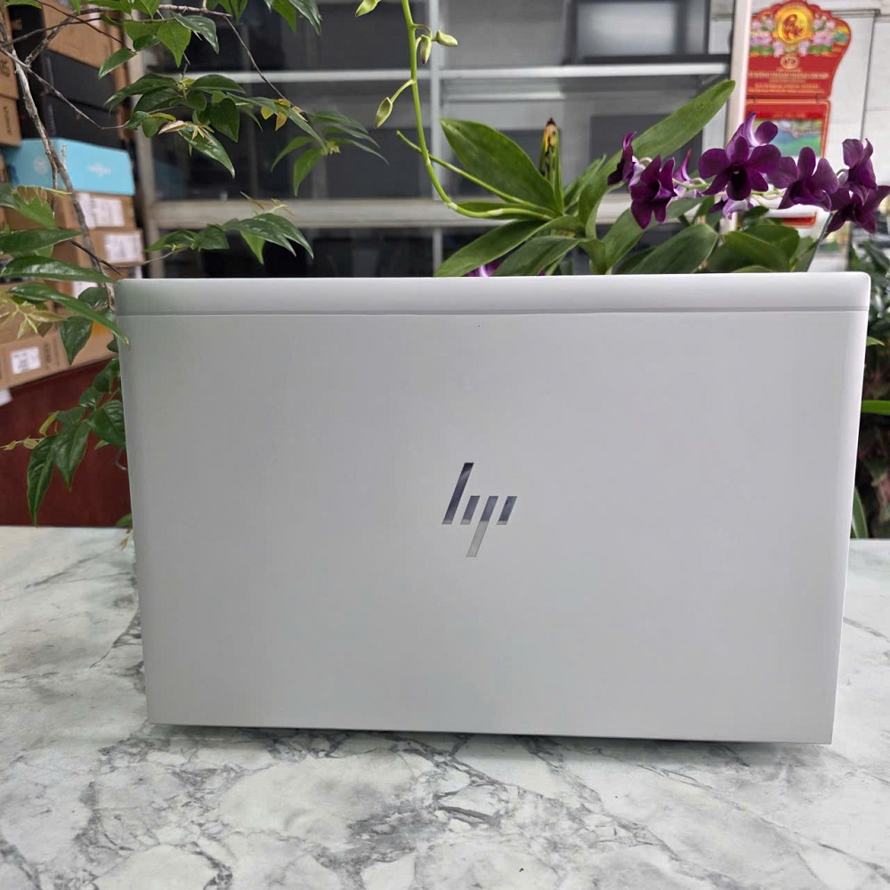 HP EliteBook 840 G8 (Máy Like New- Vỏ Nhôm Nguyên Khối ) CORE I5-1135G7 RAM 8GB SSD 512GB MÀN HÌNH : 14″ FullHD