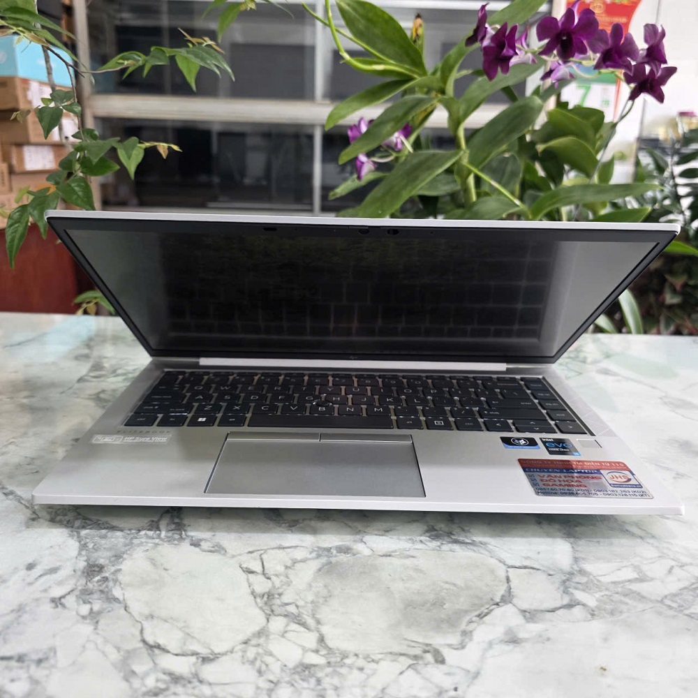 HP EliteBook 840 G8 (Máy Like New- Vỏ Nhôm Nguyên Khối ) CORE I5-1135G7 RAM 8GB SSD 512GB MÀN HÌNH : 14″ FullHD