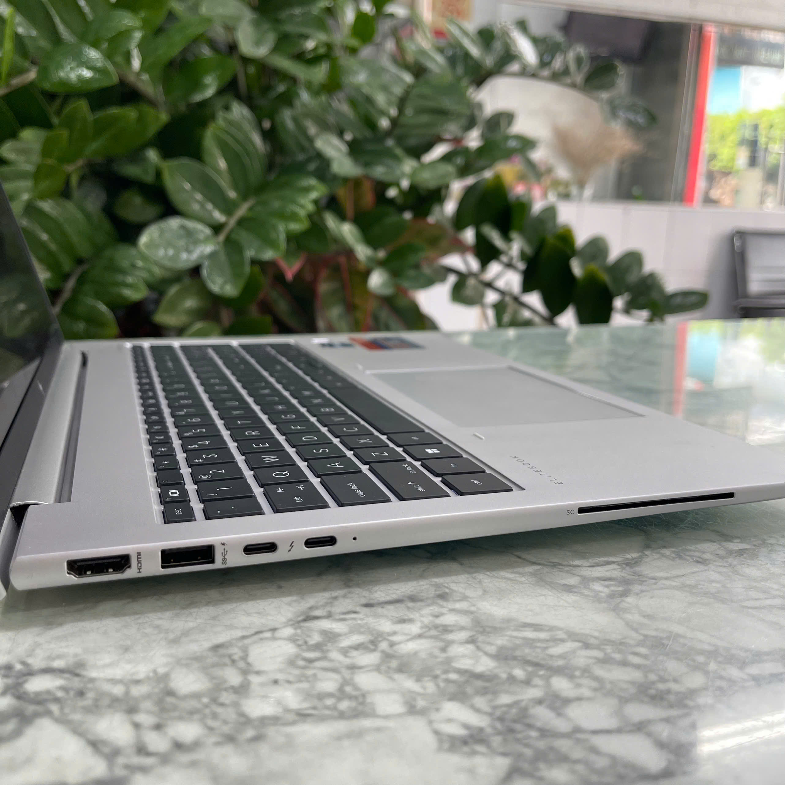 HP Elitebook 860 G9 Máy LikeNew Core™ I7-1265U Ram 16GB Ssd 256GB Màn hình : 16 Inch FHD+ 