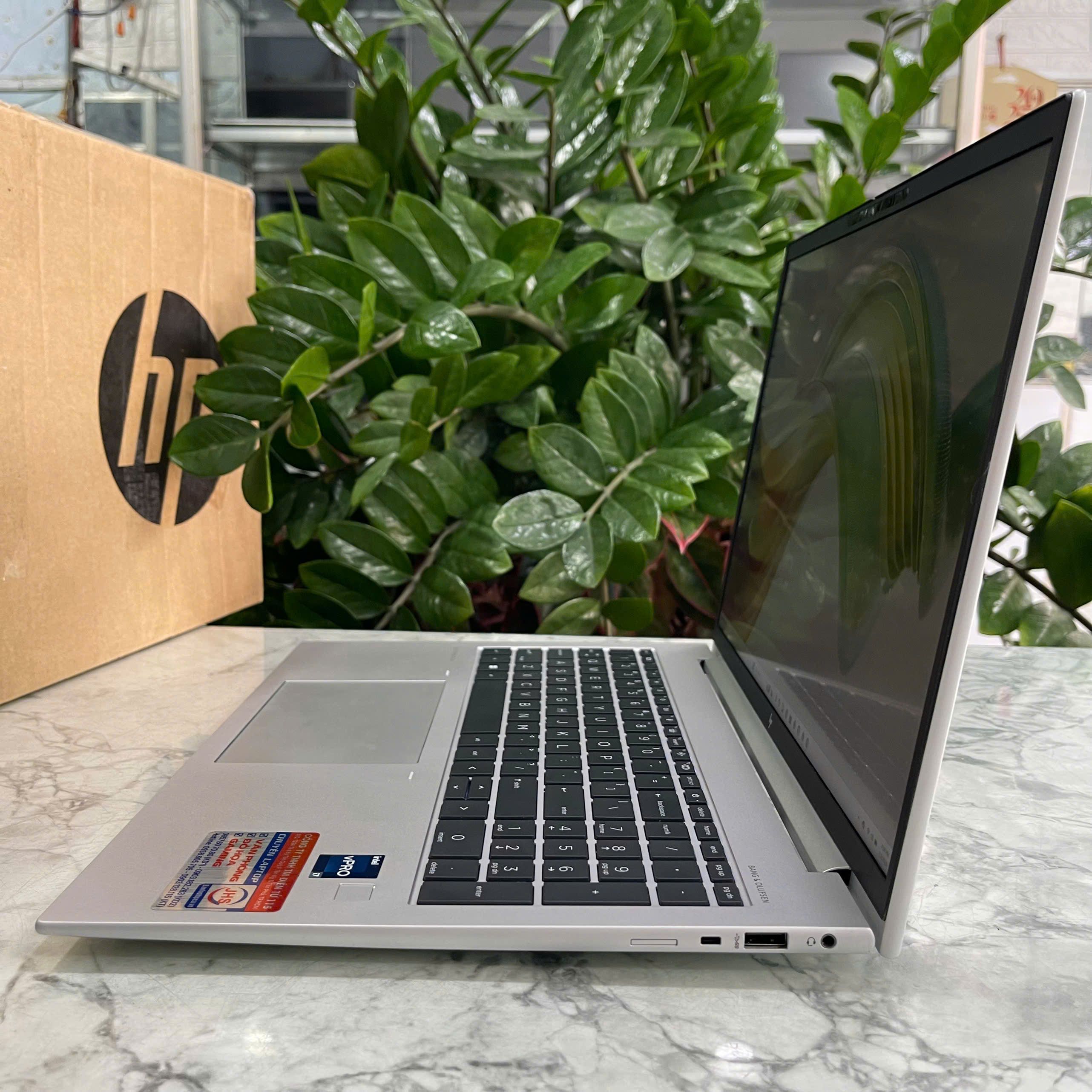 HP Elitebook 860 G9 Máy LikeNew Core™ I7-1265U Ram 16GB Ssd 256GB Màn hình : 16 Inch FHD+ 