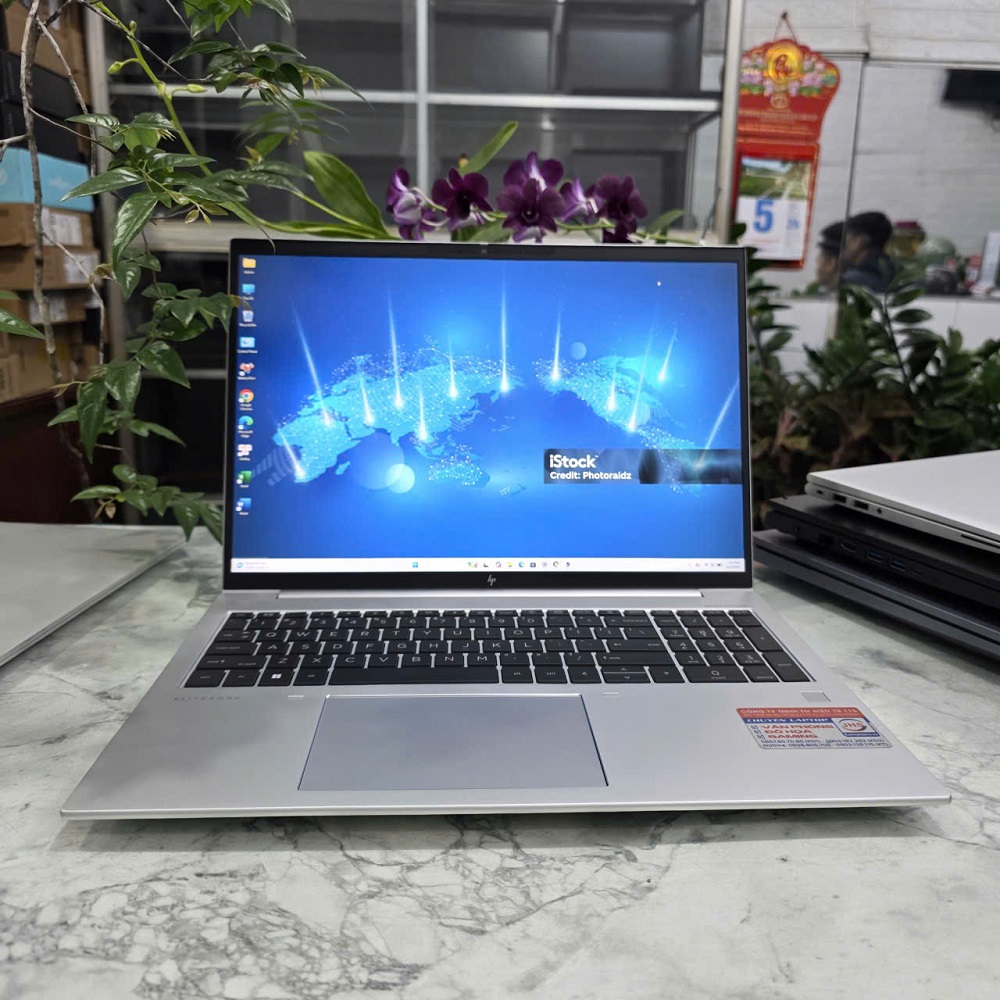 HP EliteBook 865 G9 RYZEN 9 PRO 6950H RAM 8GB SSD 512GB MÀN HÌNH : 16.0''Inch WUXGA