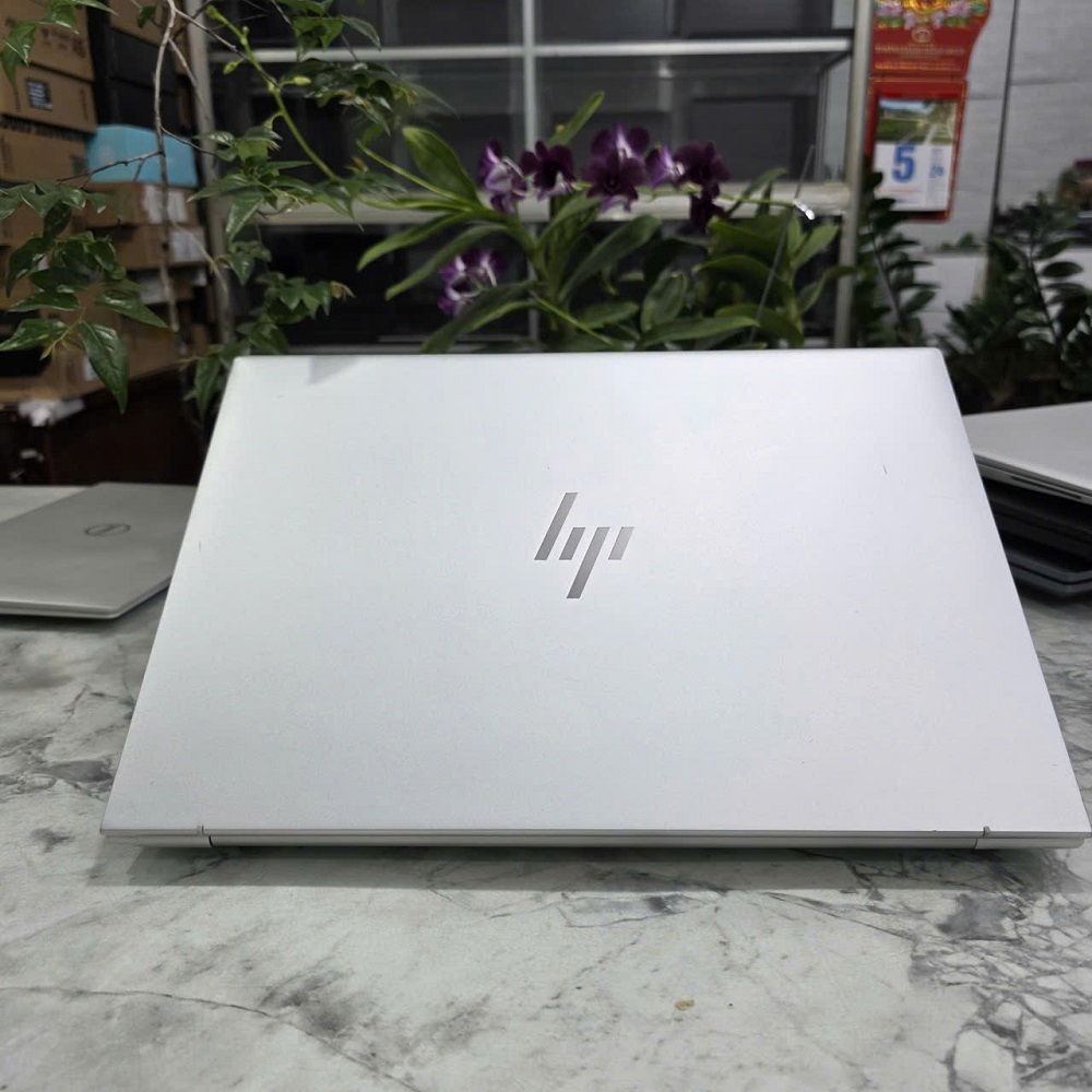 HP EliteBook 865 G9 RYZEN 9 PRO 6950H RAM 8GB SSD 512GB MÀN HÌNH : 16.0''Inch WUXGA