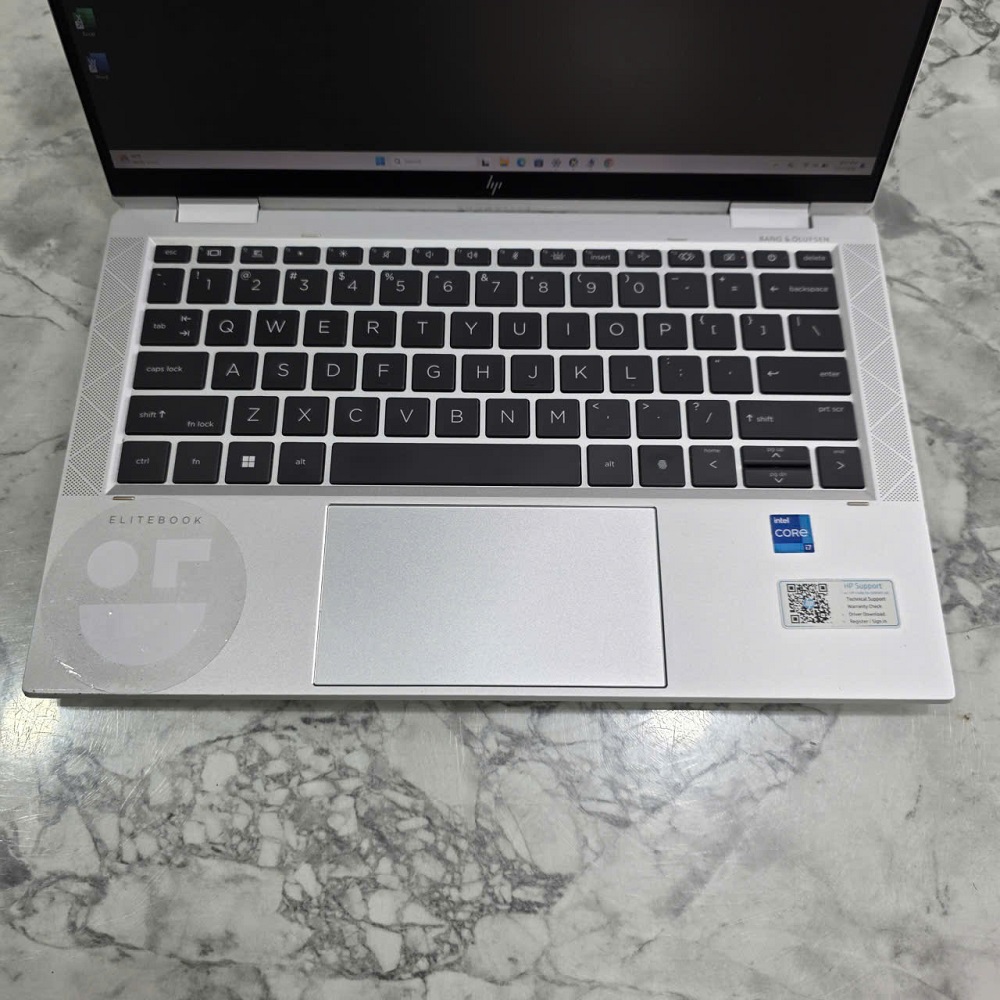 HP EliteBook X360 1030 G8 CORE I7-1165G7 RAM 16GB SSD 512GB MÀN HÌNH : 13.3'' IPS Touch