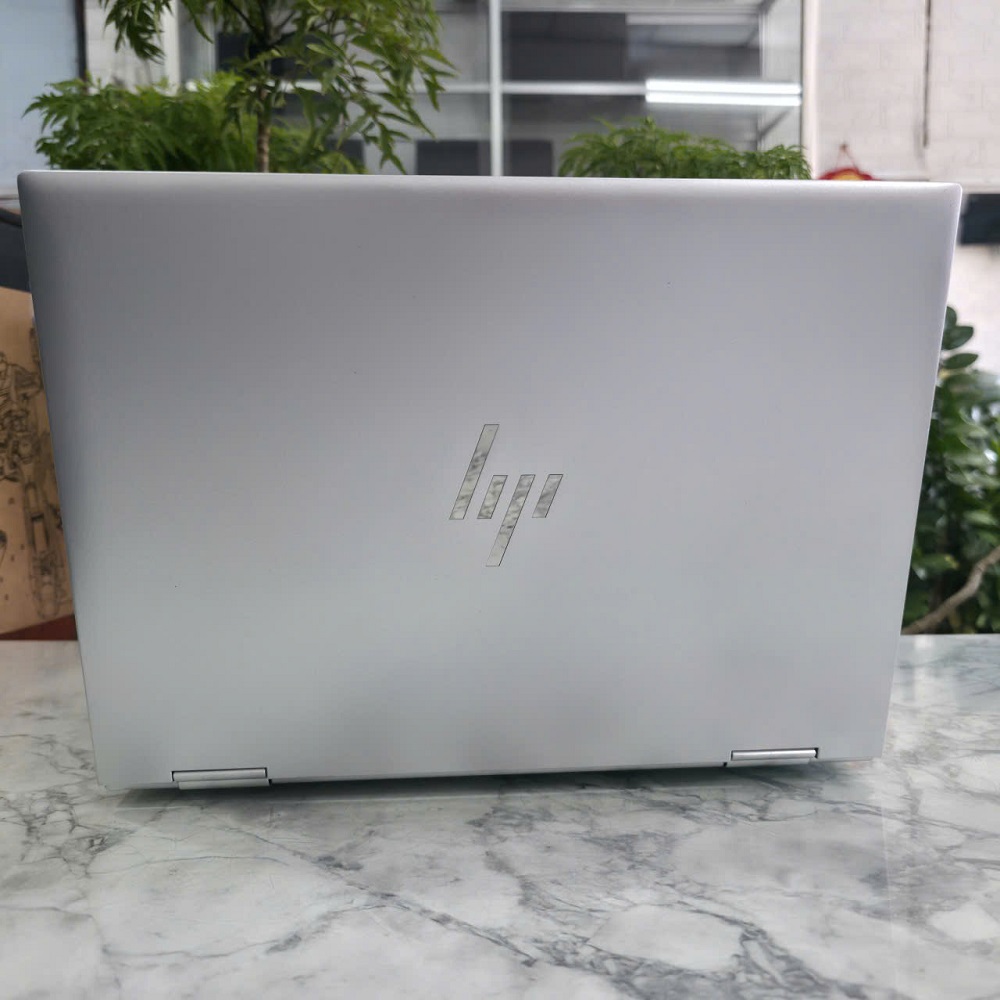 HP EliteBook X360 1040 G9 CORE I7-1255U RAM 16GB SSD 512GB MÀN HÌNH : 14″ WUXGA Touch