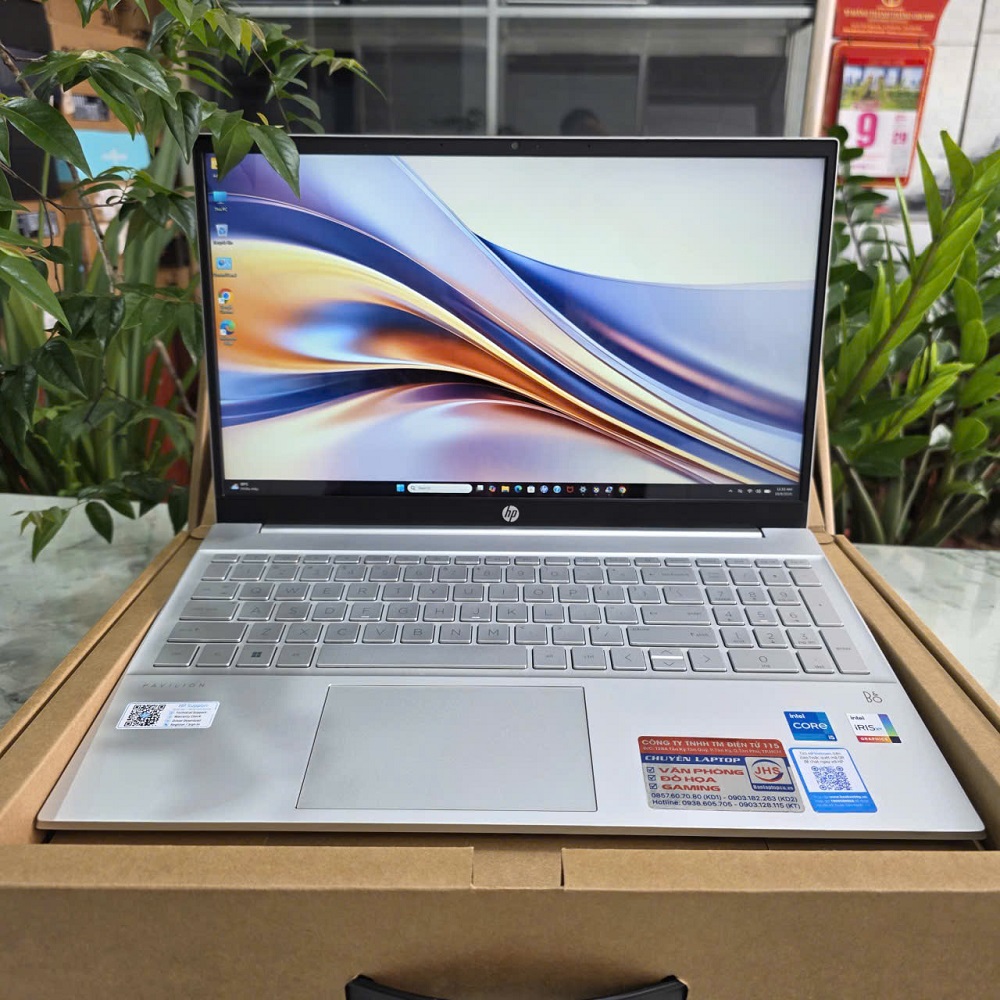 HP Pavilion 15-eg0539TU (4P5G6PA) VỎ NHÔM NGUYÊN KHỐI CORE I5-1135G7 RAM 8GB SSD 256GB MÀN HÌNH : 15.6 Inch IPS 