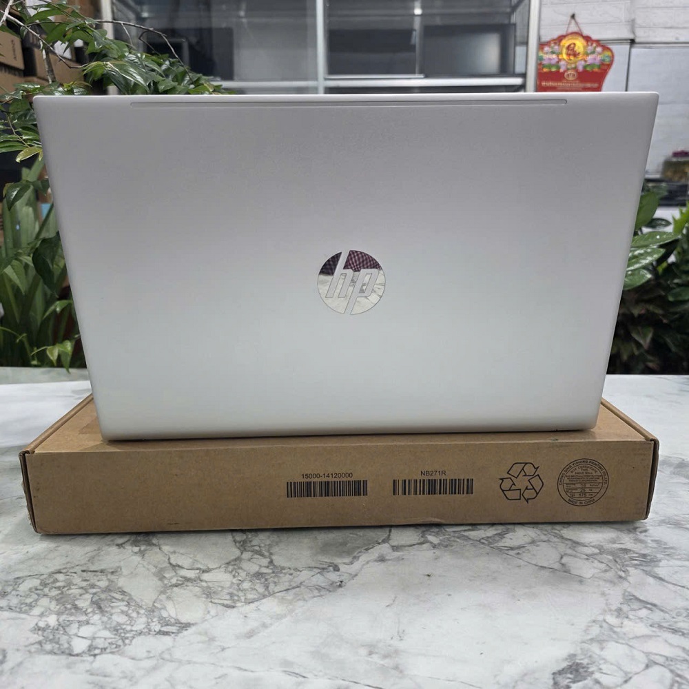 HP Pavilion 15-eg2083TU 7C0W9PA VỎ NHÔM NGUYÊN KHỐI CORE I5-1240P RAM 8GB SSD 512GB MÀN HÌNH : 15.6''IPS