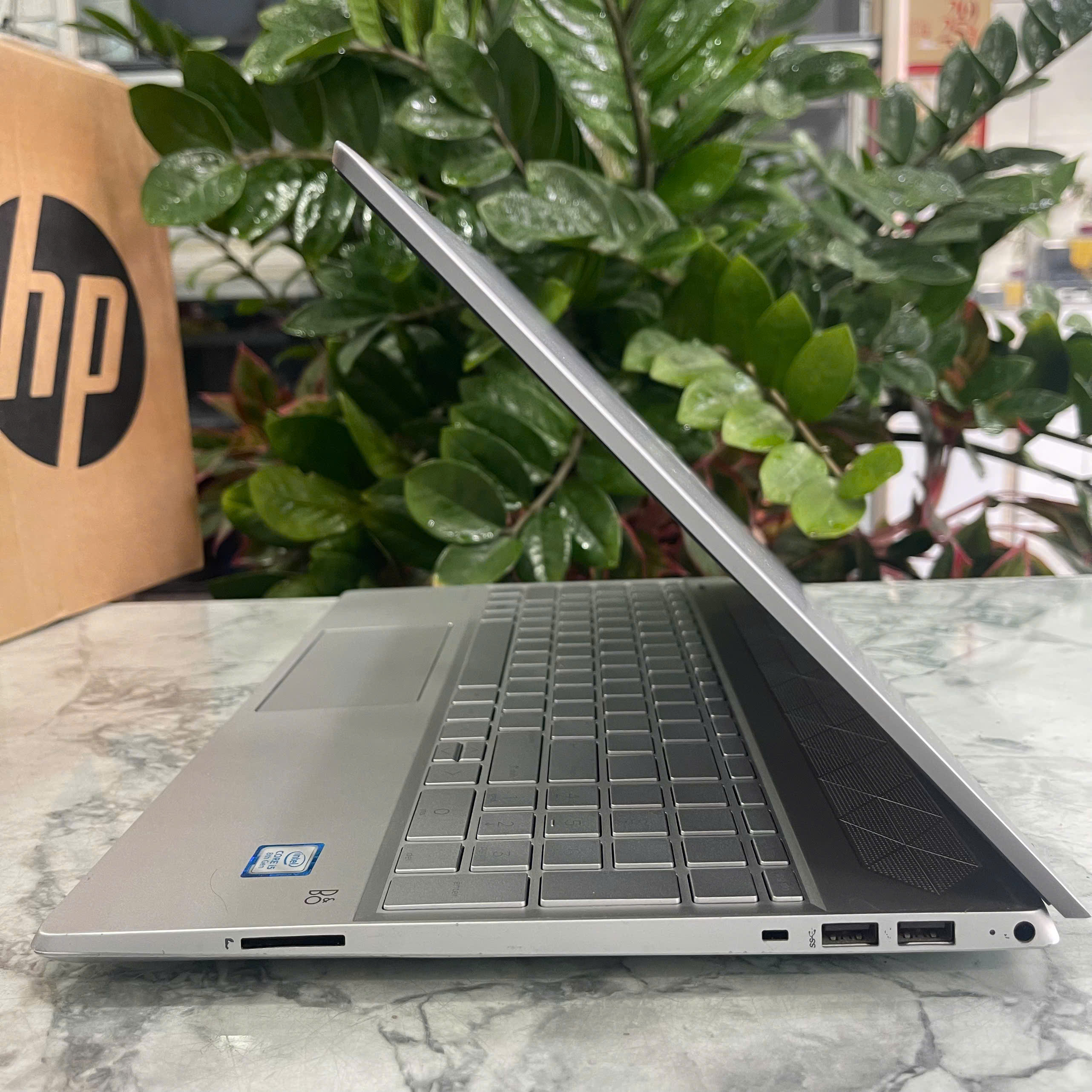 HP Pavilion Laptop 15-cs0xxx Core I5 - 8250U Ram 16gb SSd 128GB Và 500GB HDD Màn : 15.6 Inch FullHD 60Hz