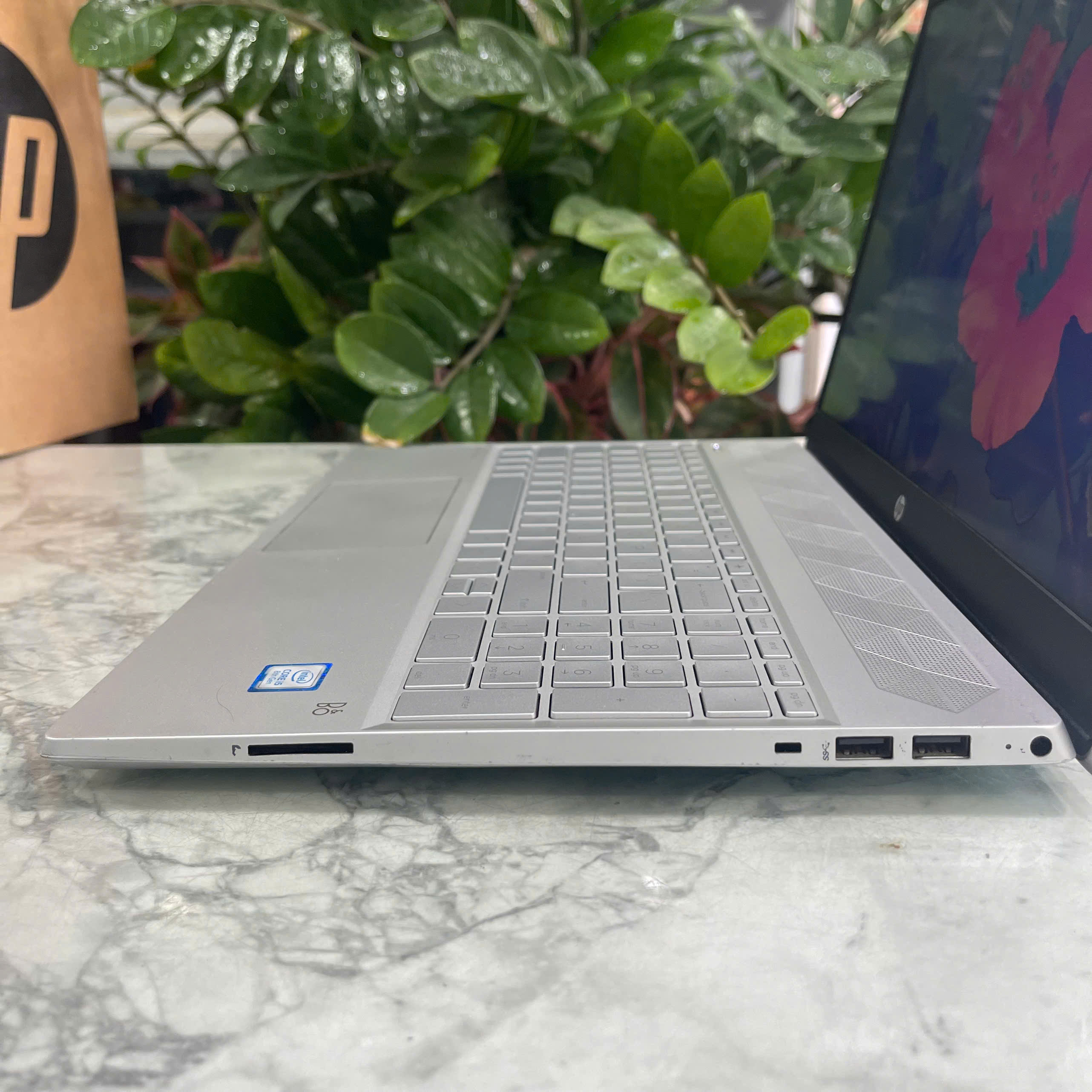 HP Pavilion Laptop 15-cs0xxx Core I5 - 8250U Ram 16gb SSd 128GB Và 500GB HDD Màn : 15.6 Inch FullHD 60Hz