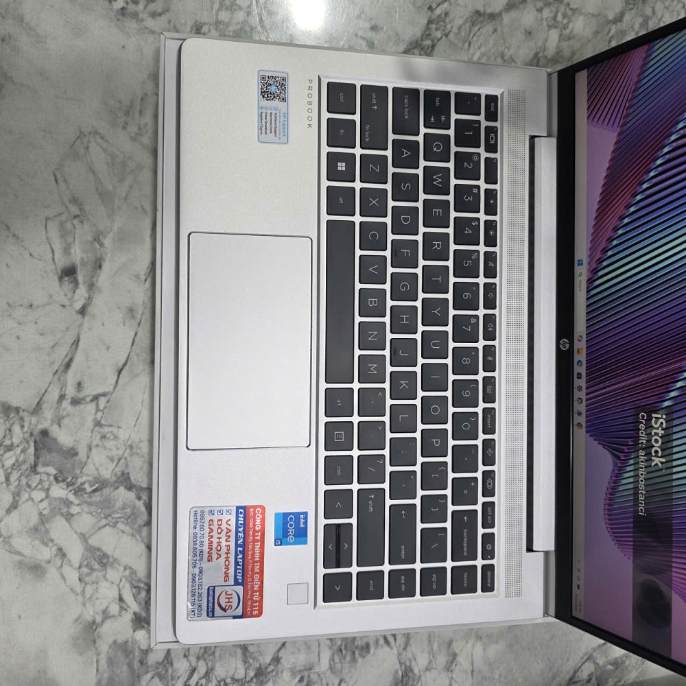 HP PROBOOK 440 G8 VỎ NHÔM NGUYÊN KHỐI CORE I5-1135G7 RAM 8GB SSD 256GB MÀN HÌNH : 14.0″IPS👉GÍA : 8.900.000 vnđ