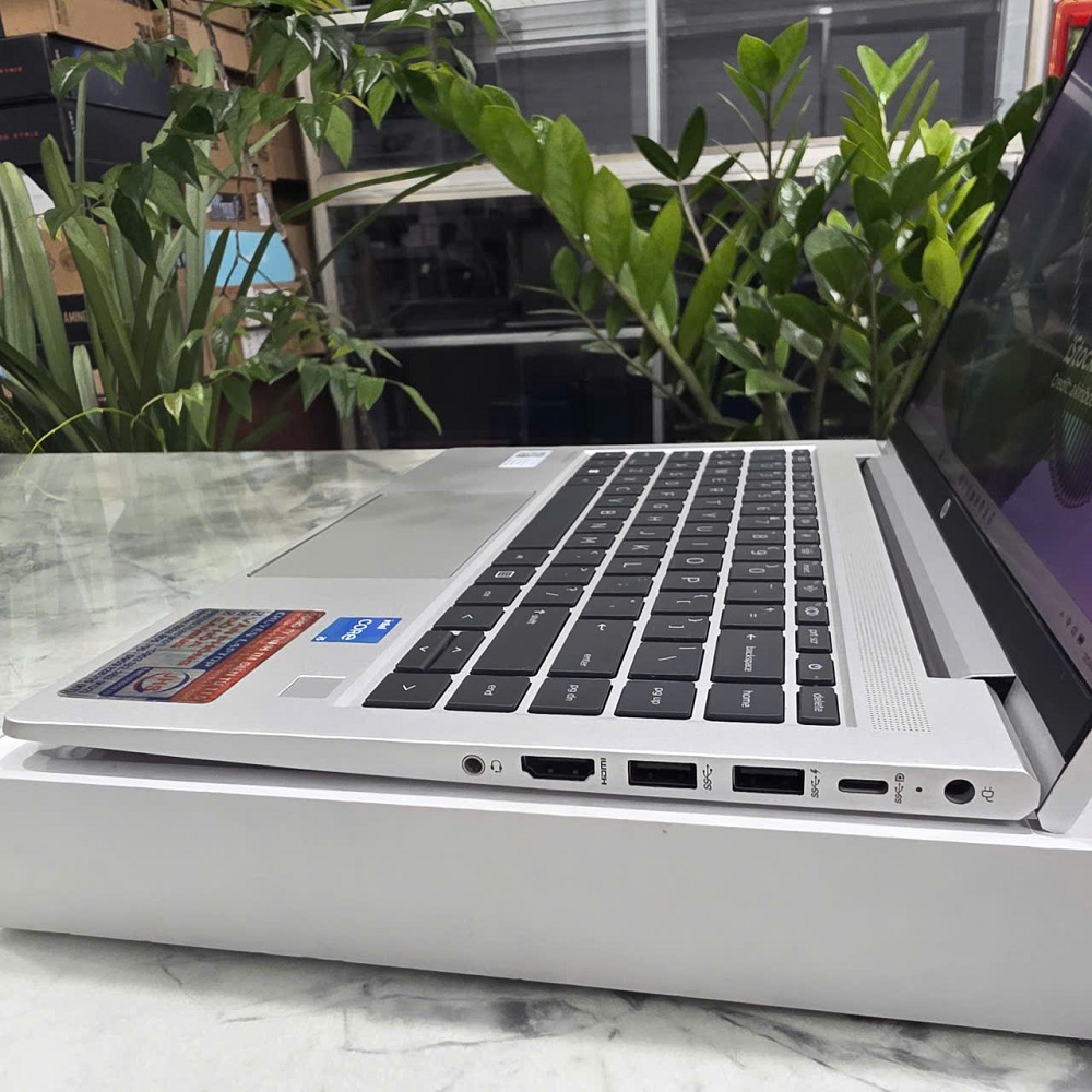 HP PROBOOK 440 G8 VỎ NHÔM NGUYÊN KHỐI CORE I5-1135G7 RAM 8GB SSD 256GB MÀN HÌNH : 14.0″IPS👉GÍA : 8.900.000 vnđ