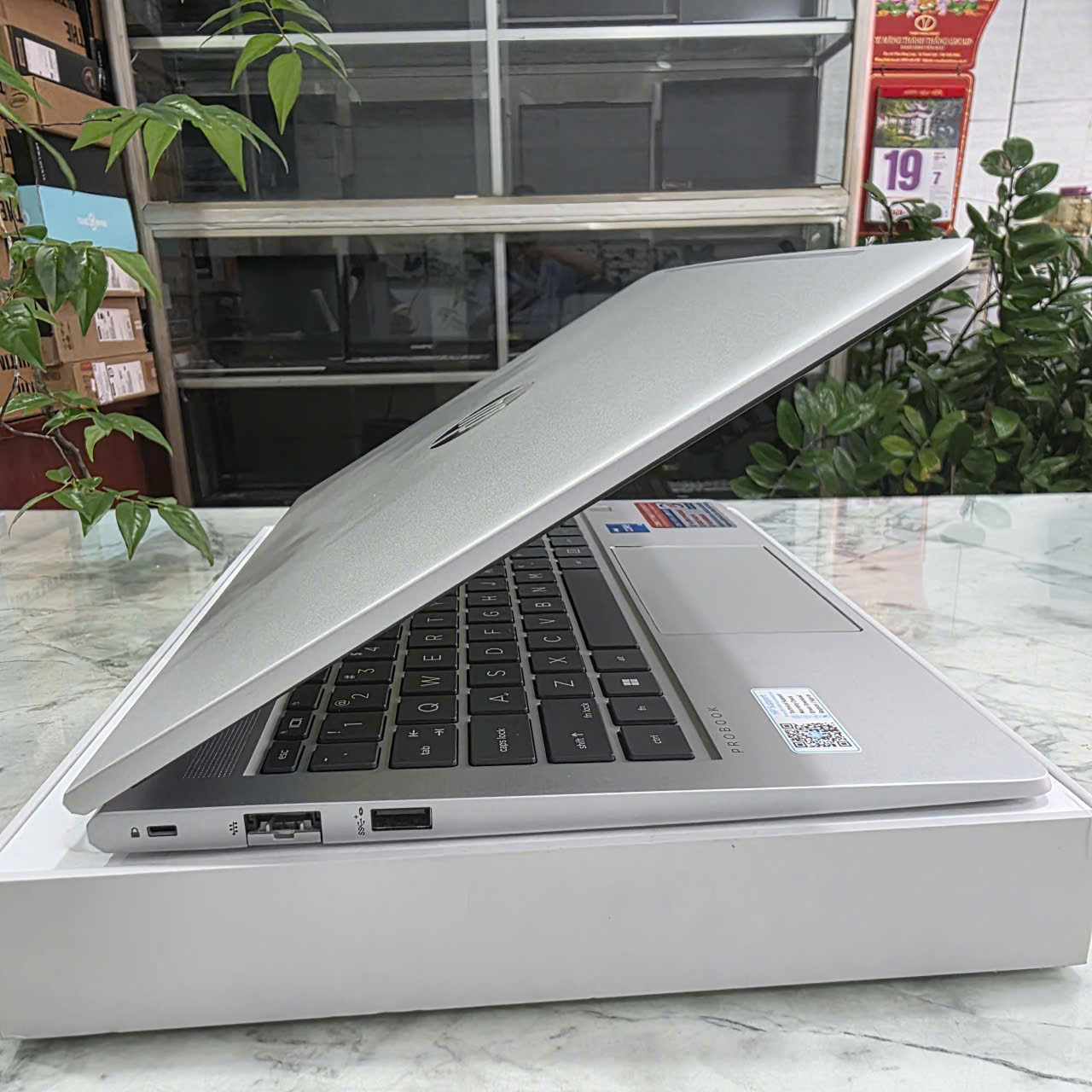HP PROBOOK 440 G9 (Máy Like New- Vỏ Nhôm Nguyên Khối ) CORE I5-1235U RAM 16GB SSD 512Gb MÀN HÌNH : 14'' IPS