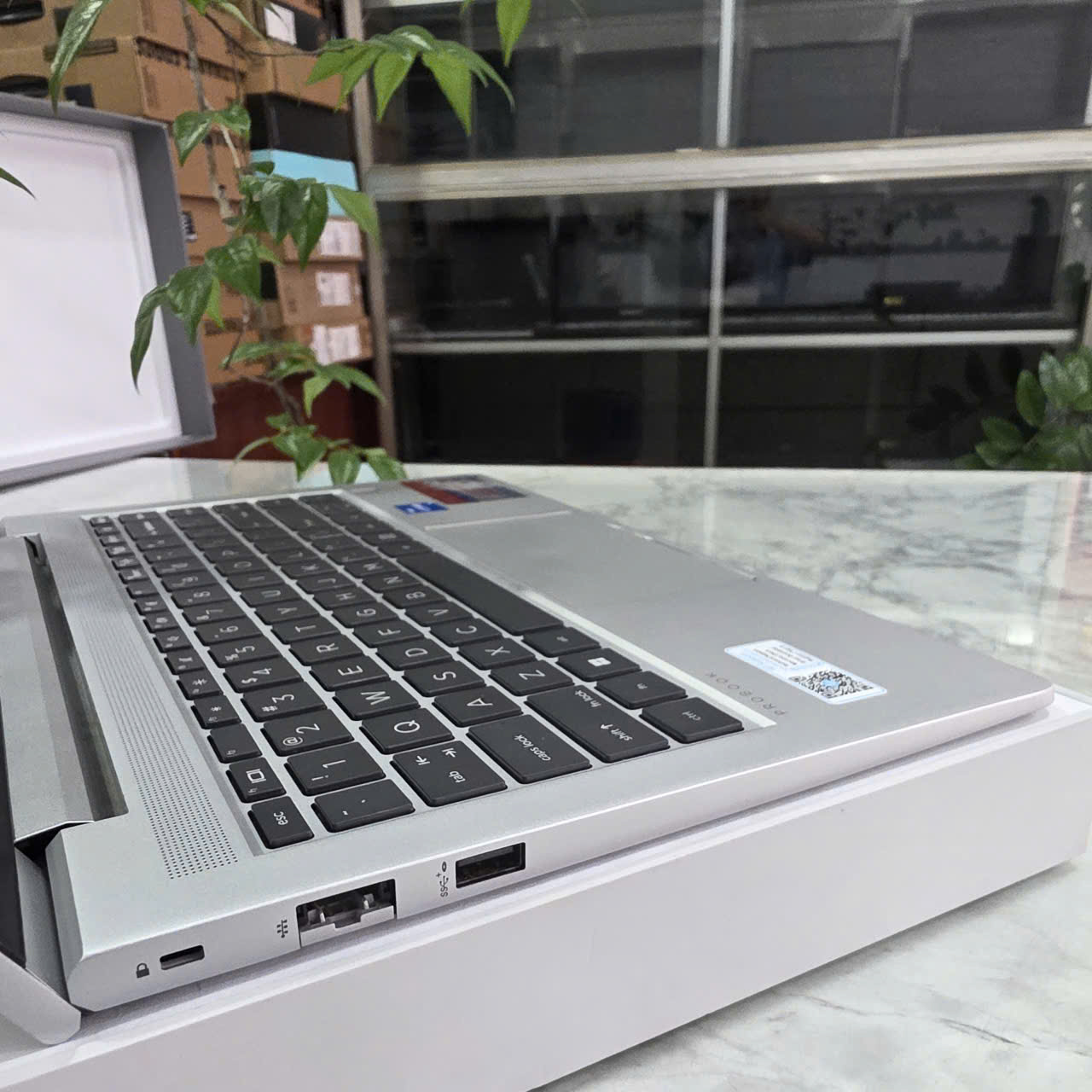 HP PROBOOK 440 G9 (Máy Like New- Vỏ Nhôm Nguyên Khối ) CORE I5-1235U RAM 16GB SSD 512Gb MÀN HÌNH : 14'' IPS