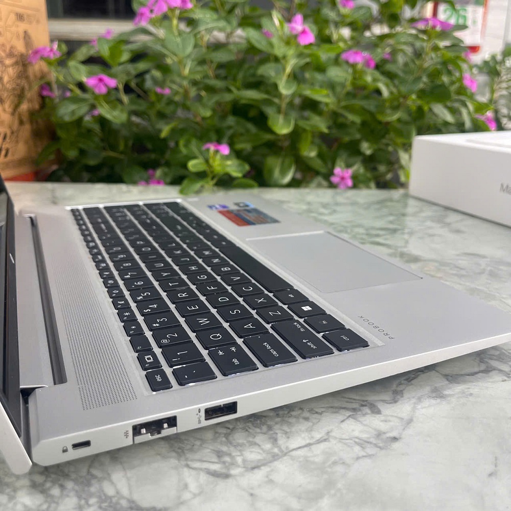 HP ProBook 450 G10 CORE I7-1355U RAM 16GB SSD 256GB MÀN HÌNH : 15.6 FHD IPS