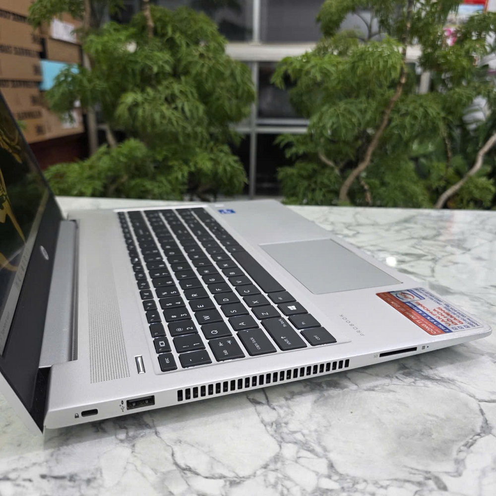 HP ProBook 450 G7 CORE I7-10510U RAM 8GB SSD 256GB MÀN HÌNH : 15.6 FHD IPS