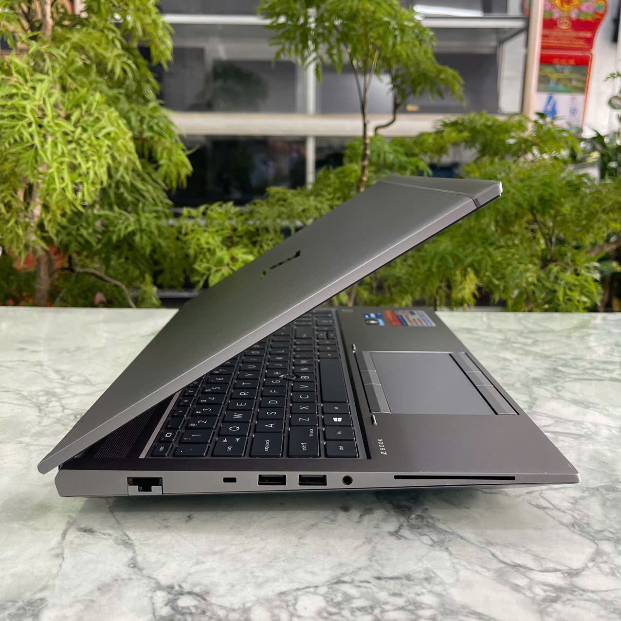 Hp Zbook Fury 15 G8 CORE I7-11850H RAM 32GB RTX A2000 SSD 512G MÀN HÌNH : 15.6 INCH FHD IPS