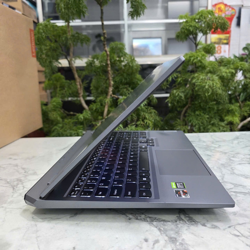 Lenovo Gaming LOQ 15ARP9 RYZEN 5 7235HS RAM 12GB SSD 512GB RTX 4050 6GB MÀN HÌNH : 15.6 Inch IPS 144Hz 100% sRGB
